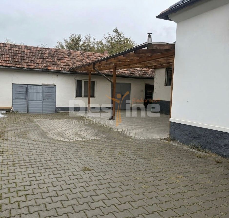 Casă de vânzare în Aleșd. Str. Bobâlna- la ( E60), nr.74 — fotografia 2