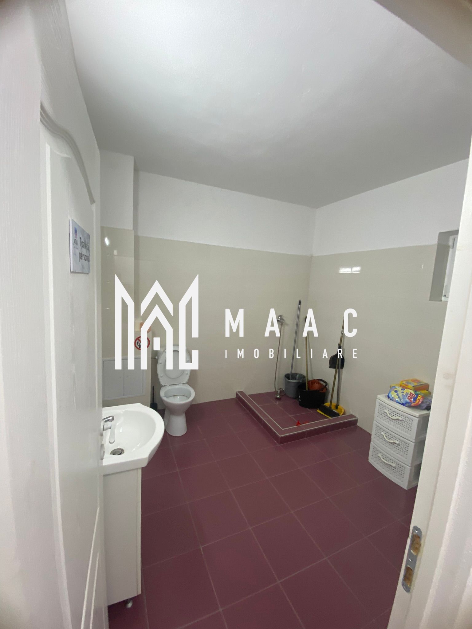 Cabinet Stomatologic I Spațiu Comercial  I 116mp I Sura Mare — fotografia 4