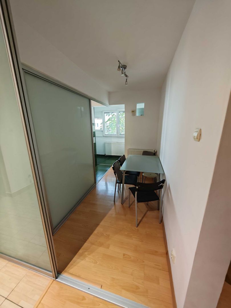 Apartament 3 camere zona Dristor - Rm Valcea — fotografia 4