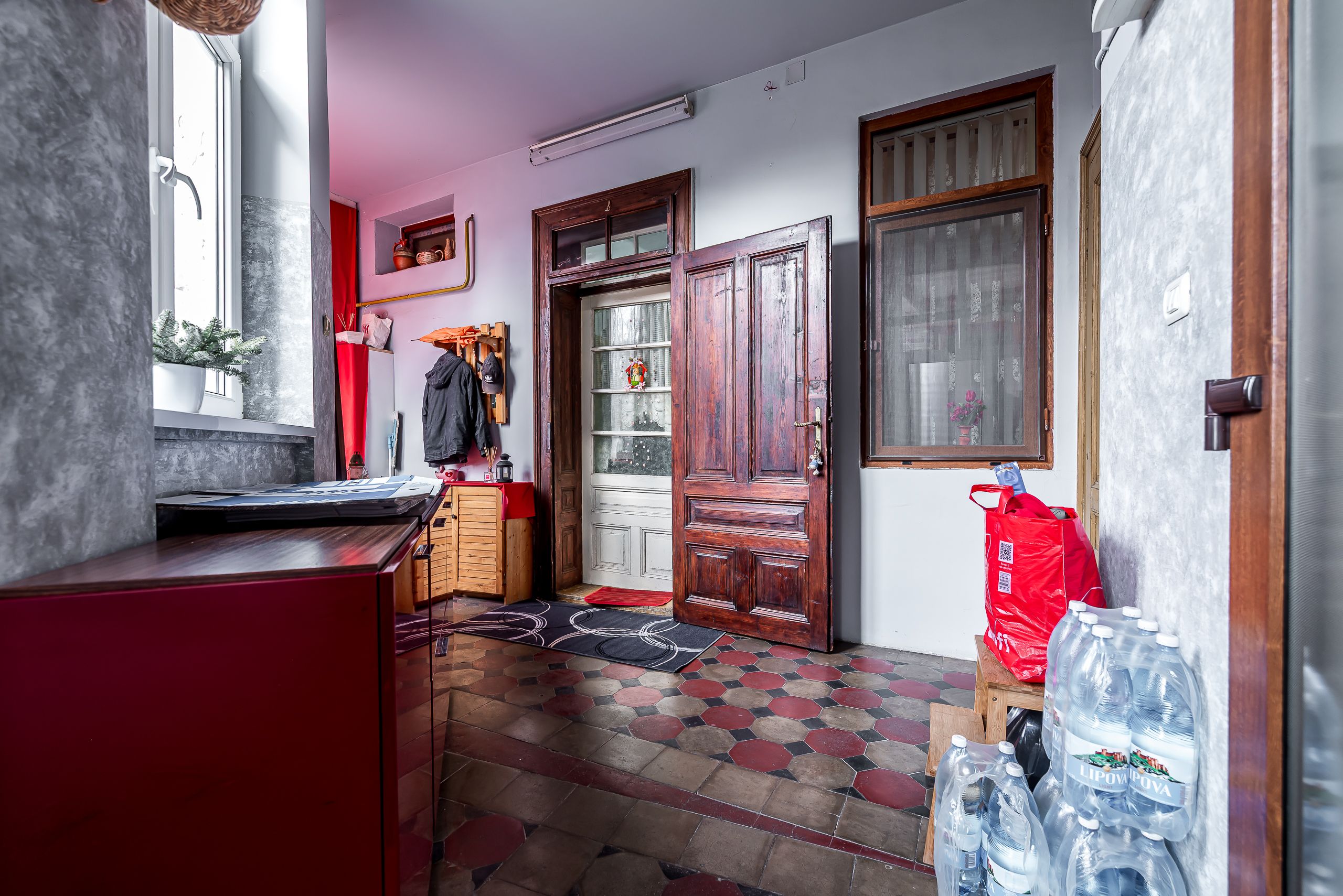 Apartament cu 3 Camere la Casă pe Strada I.L. Caragiale, Arad — fotografia 5