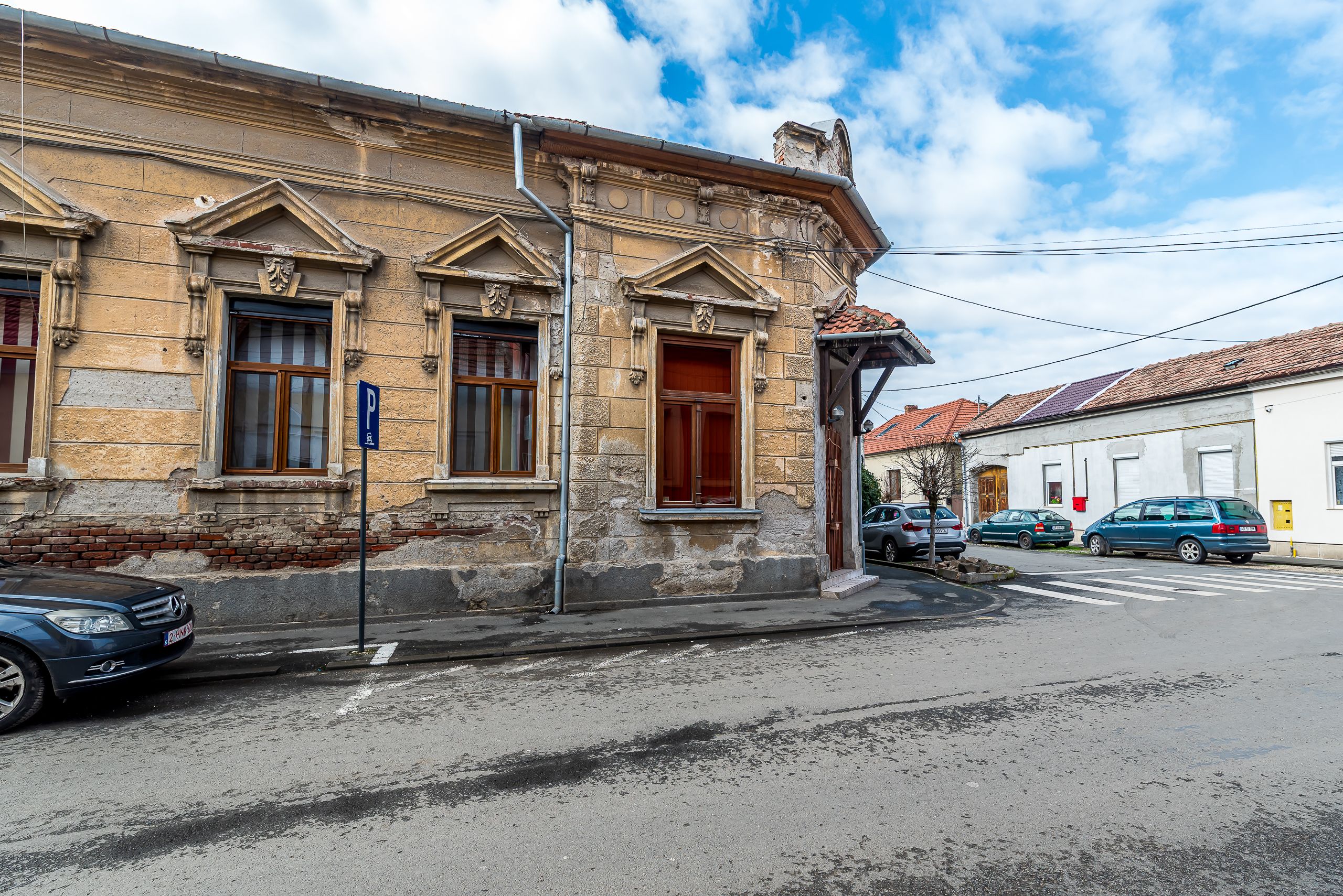 Apartament cu 3 Camere la Casă pe Strada I.L. Caragiale, Arad — fotografia 8