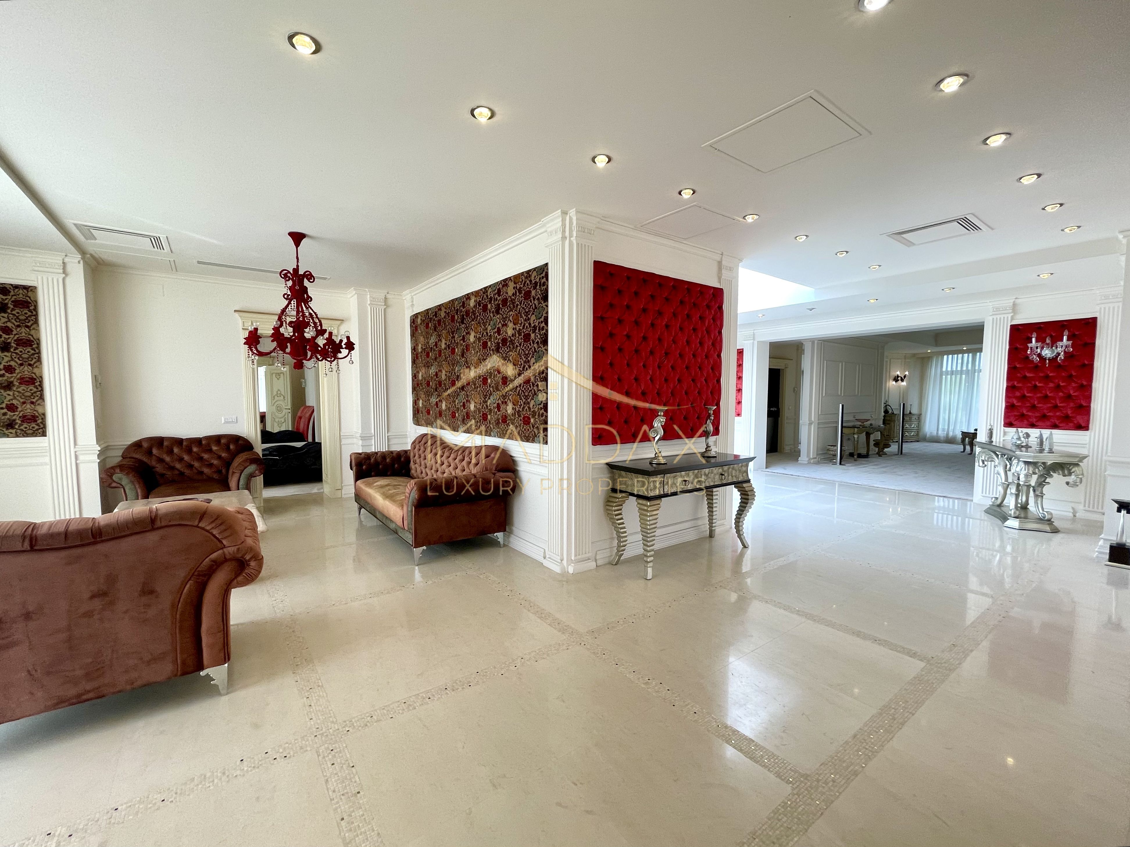 Impressive Villa *1500 SQM usable* 2613 SQM land / Open to the lake — fotografia 48