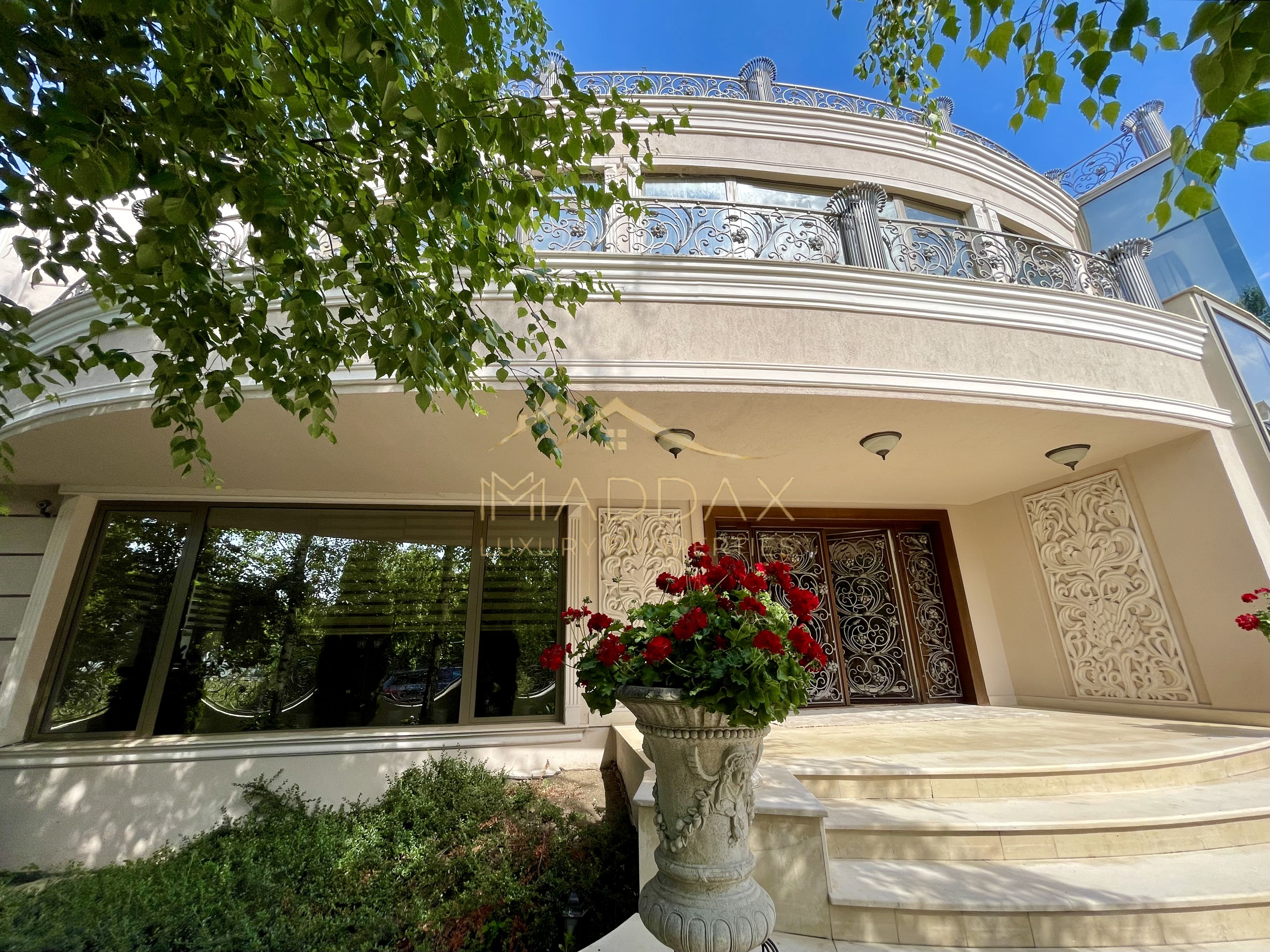 Impressive Villa *1500 SQM usable* 2613 SQM land / Open to the lake — fotografia 5