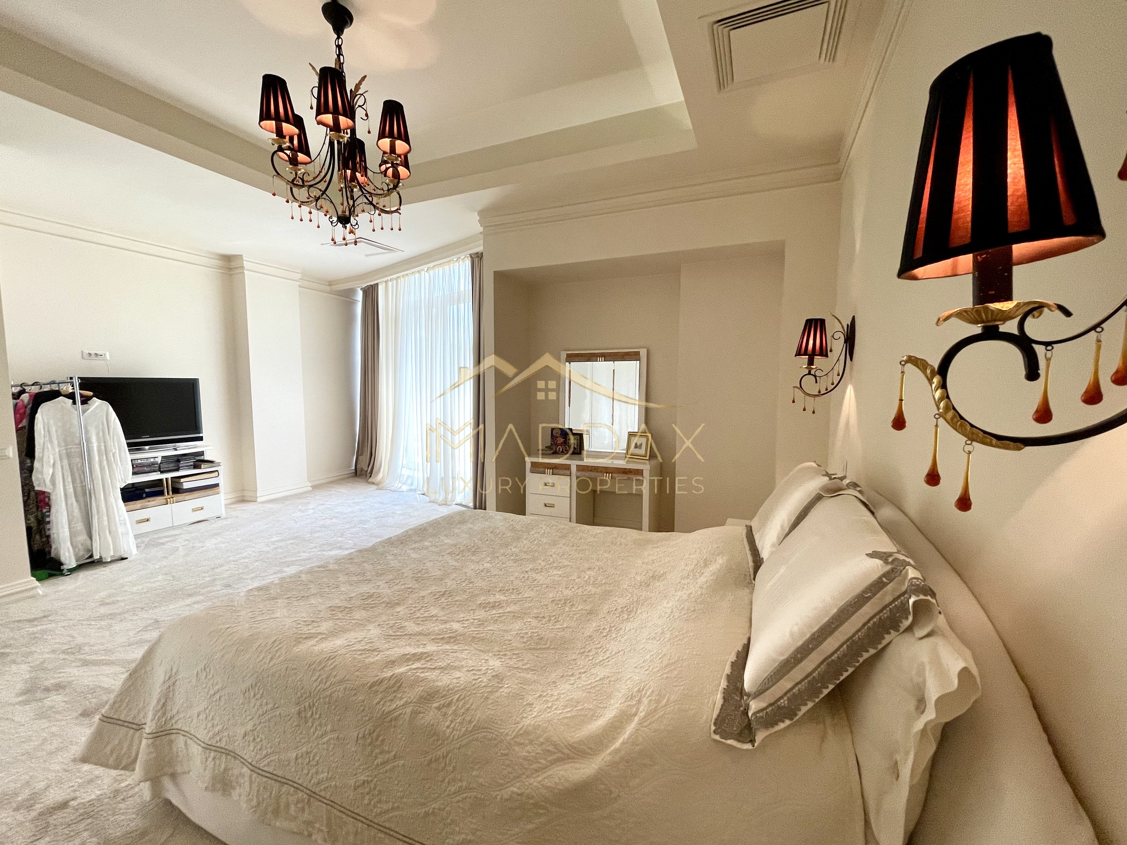 Impressive Villa *1500 SQM usable* 2613 SQM land / Open to the lake — fotografia 53