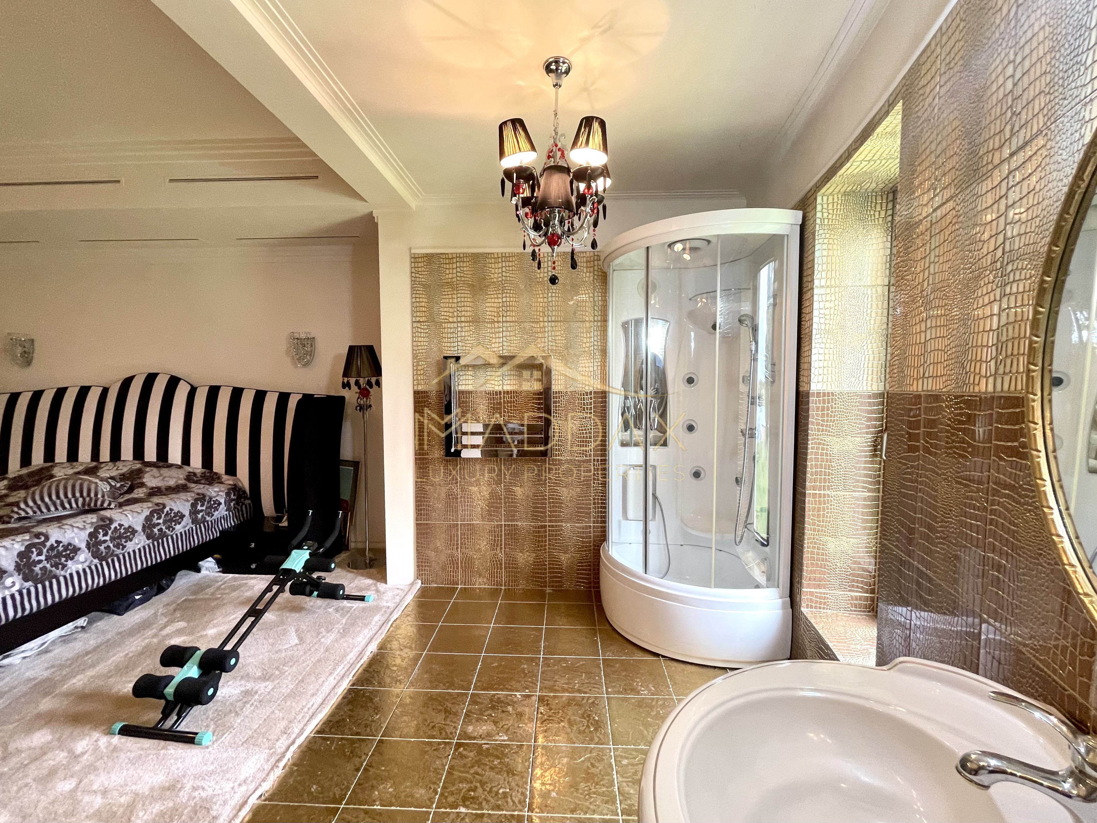 Impressive Villa *1500 SQM usable* 2613 SQM land / Open to the lake — fotografia 55