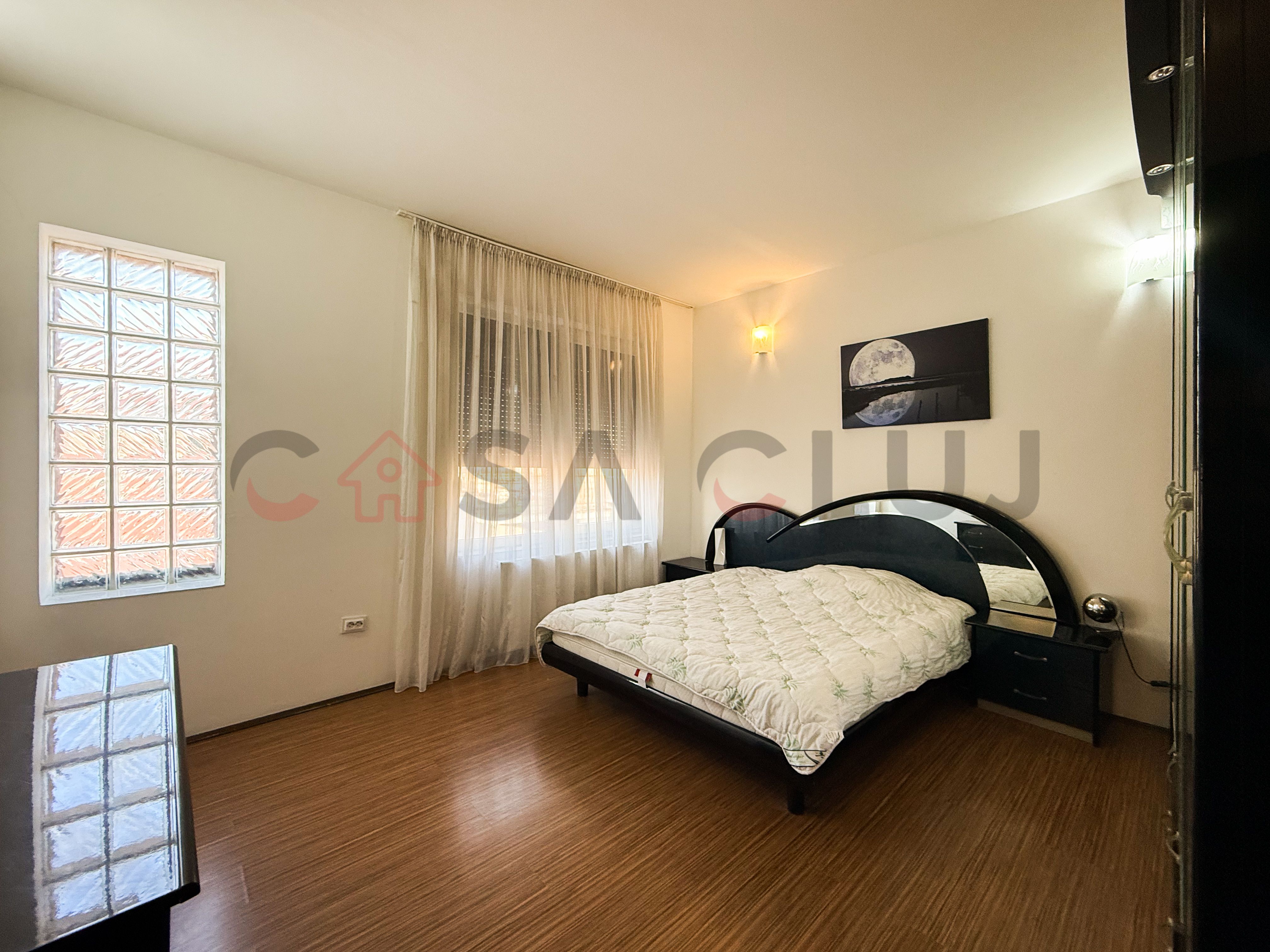 Apartament spatios cu terasa de 50 mp si vedere panoramica