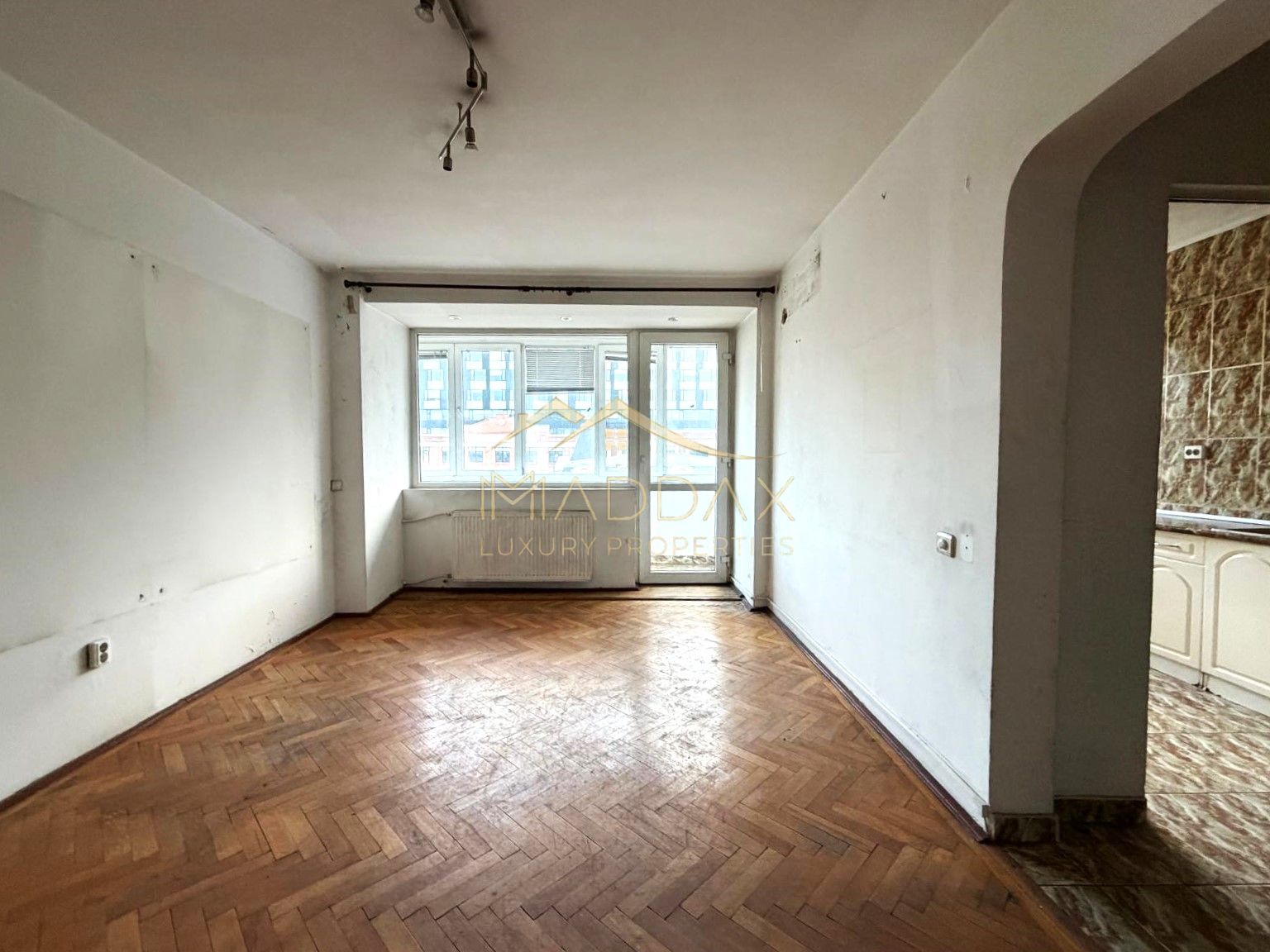 Apartament 2 camere de renovat // Dorobanti // bvd Iancu de Hunedoara