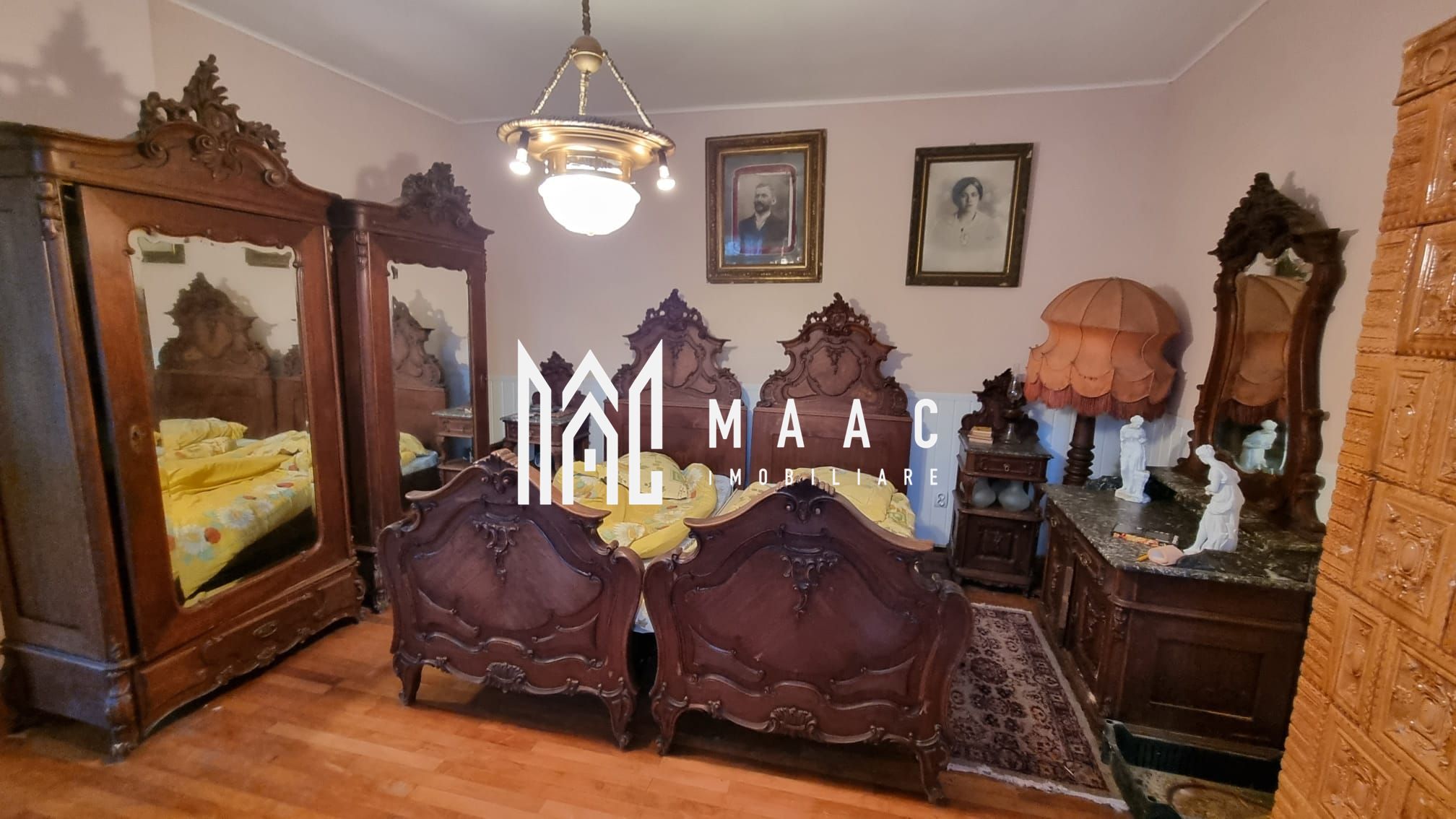 Casă 12 camere de vânzare | Râmnicu Vâlcea, Central | 570 mp — fotografia 3