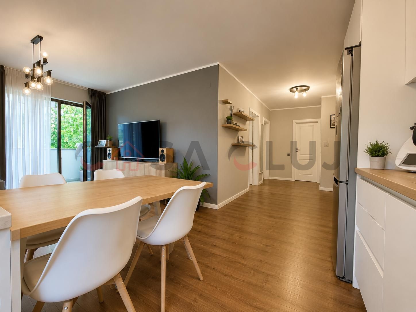 3 camere, la cheie, Complex Rezidențial, Europa — fotografia 8
