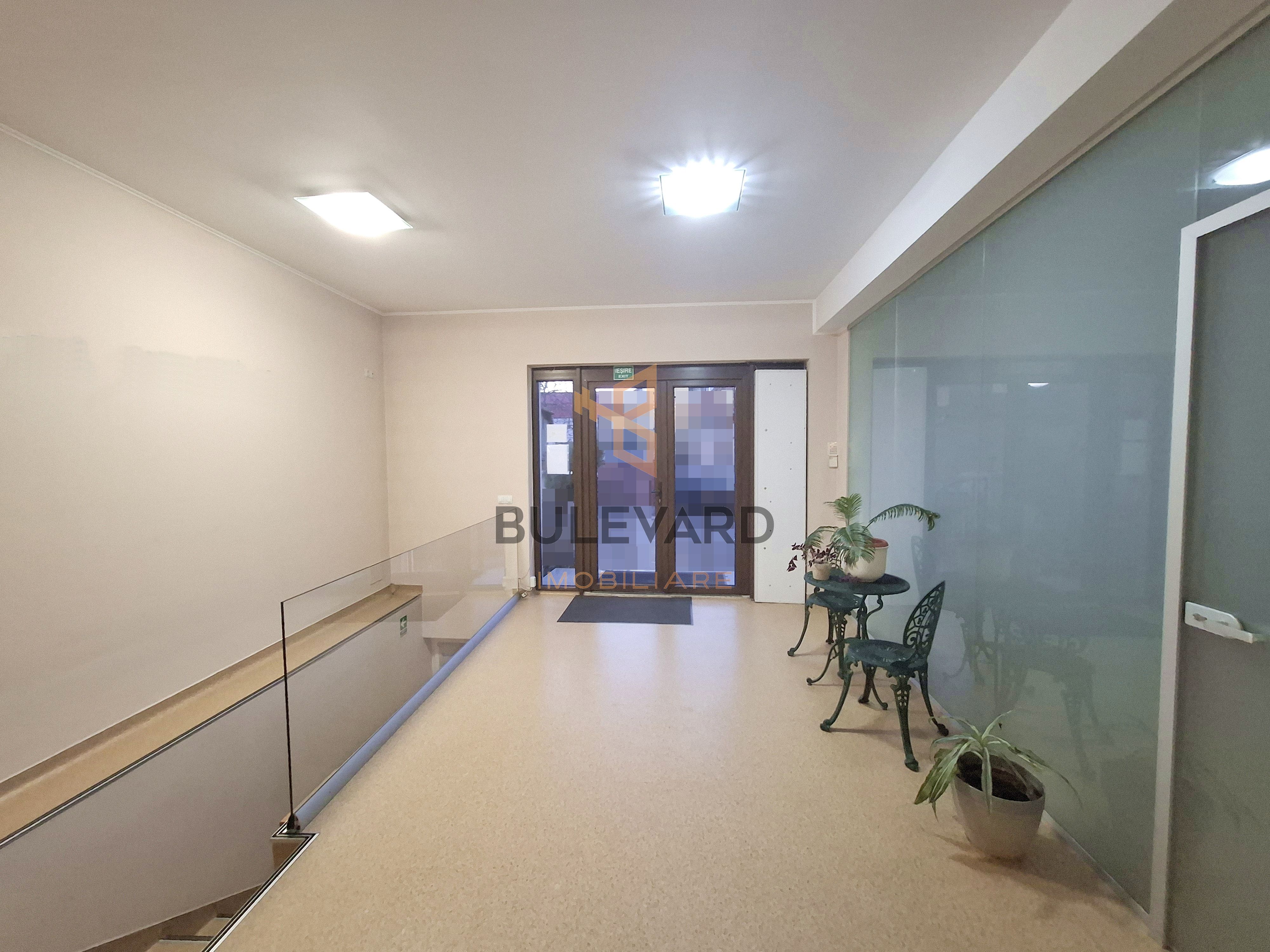 Spatiu comercial pretabil pentru activitati medicale, clinica! — fotografia 10