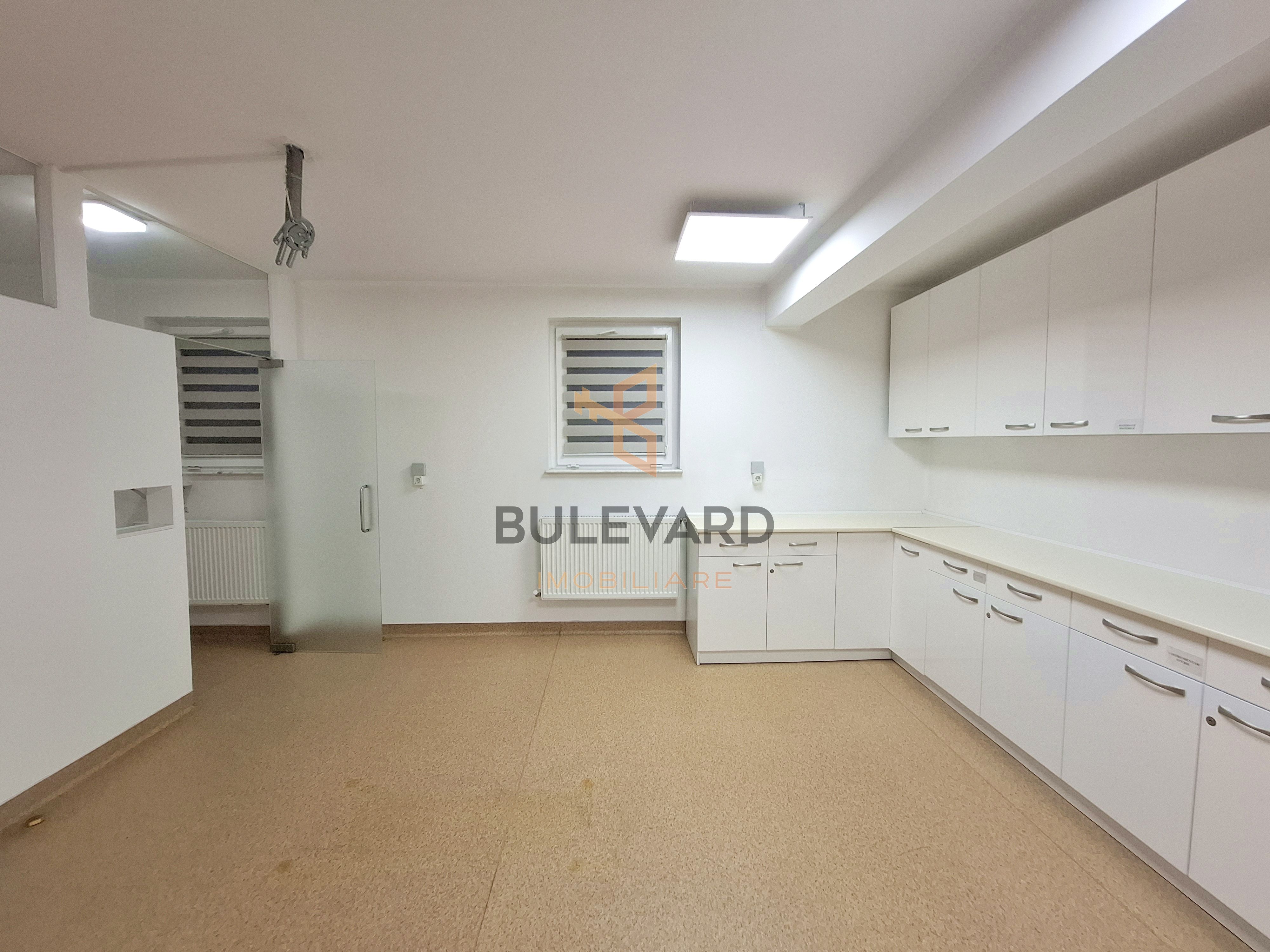 Spatiu comercial pretabil pentru activitati medicale, clinica! — fotografia 3