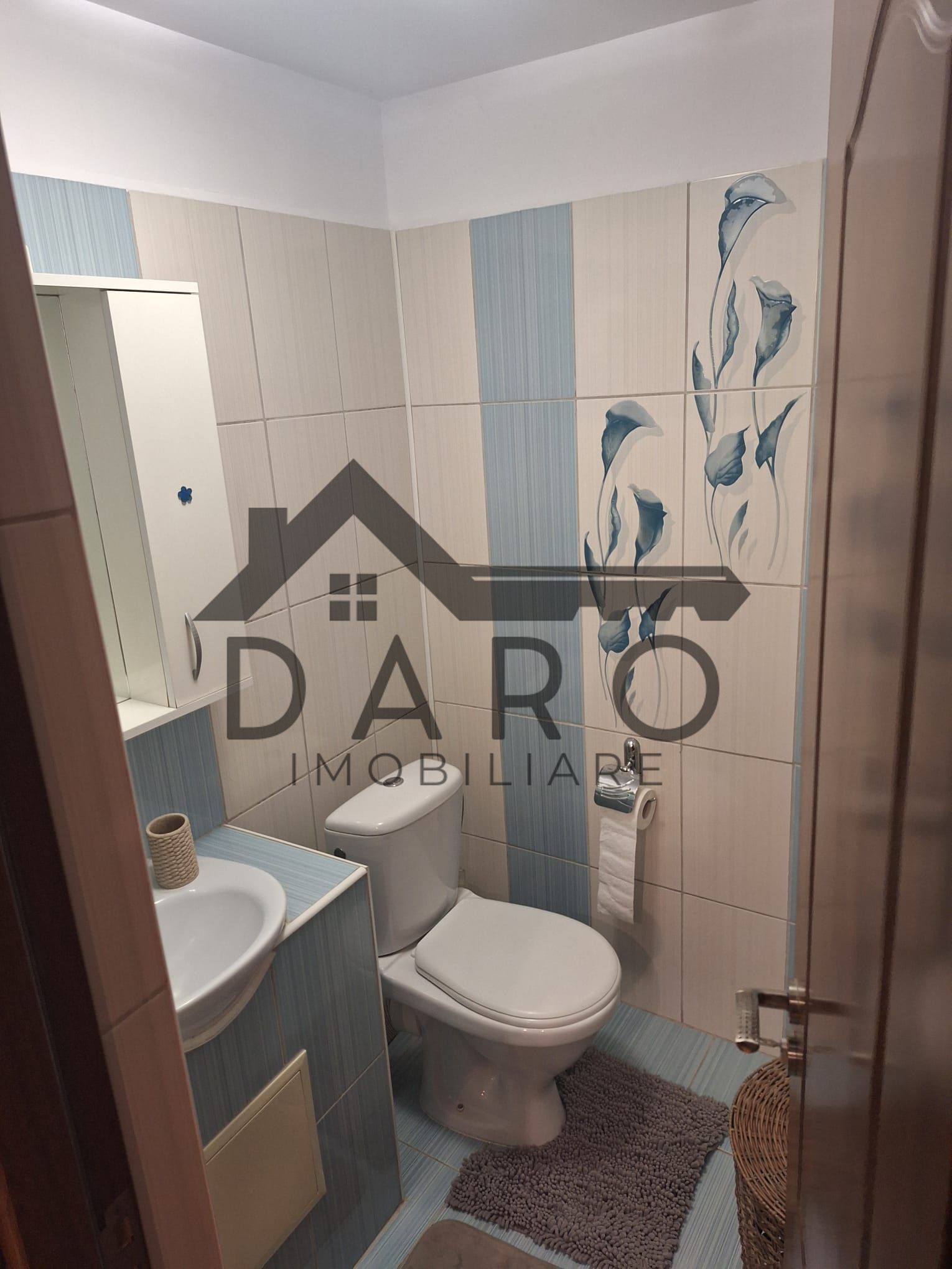 De vânzare apartament cu 3 camere-- 119. 500 EUR — fotografia 6