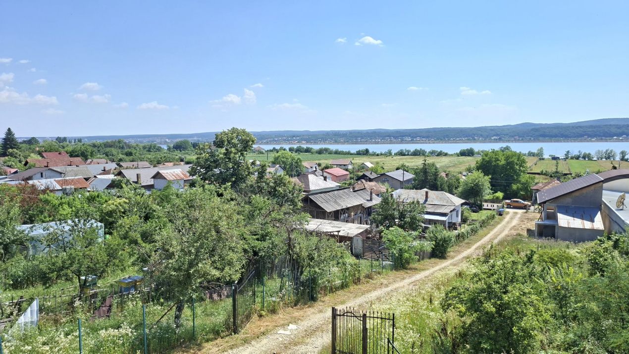 Casă-Pensiune Agroturistica spatioasa P+M Budeasa cu vedere la lac — fotografia 15