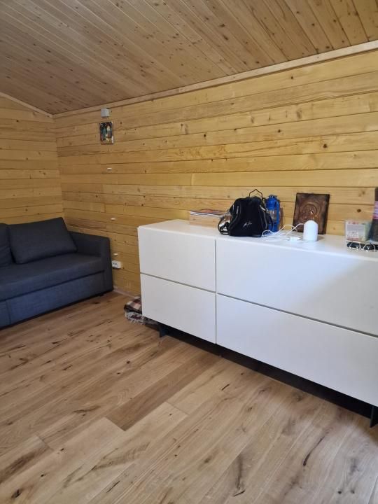 Cabana  Comarnic 650 mp teren,  Cartier Ghiosesti! — fotografia 16