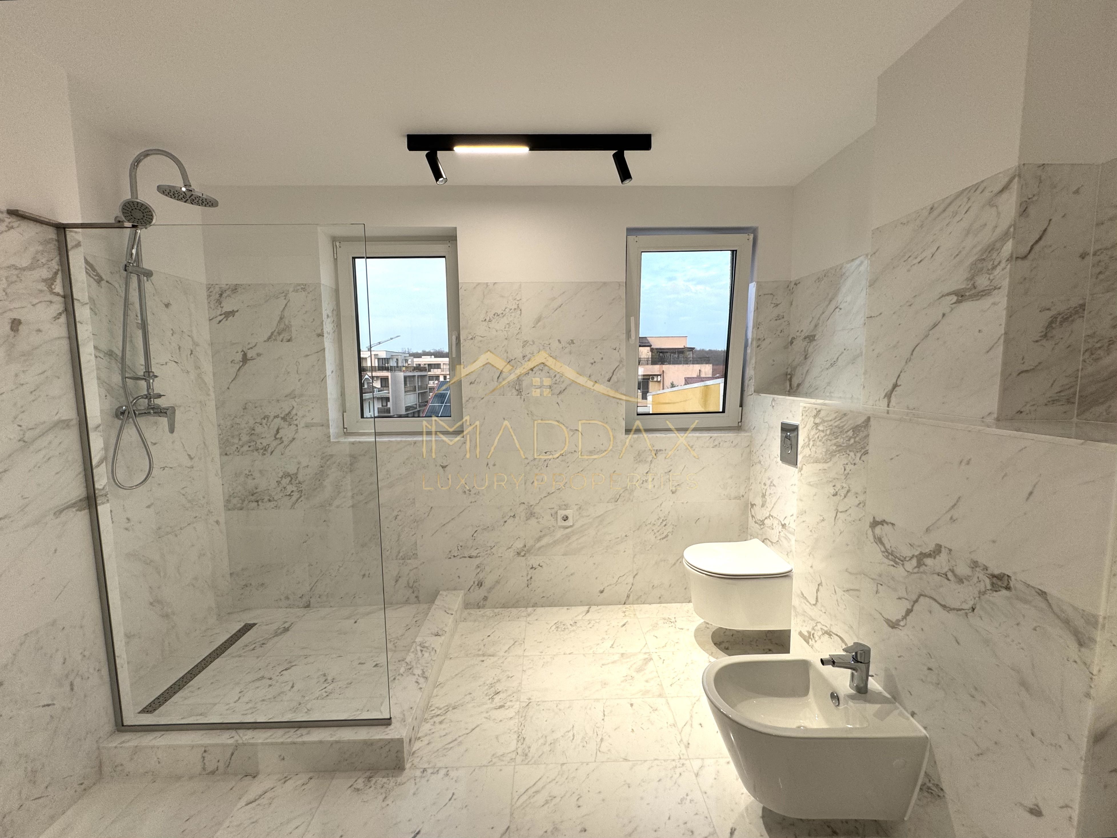 Duplex cu 4 Camere *211mp* / 2 parking / Erou Iancu Nicolae — fotografia 32