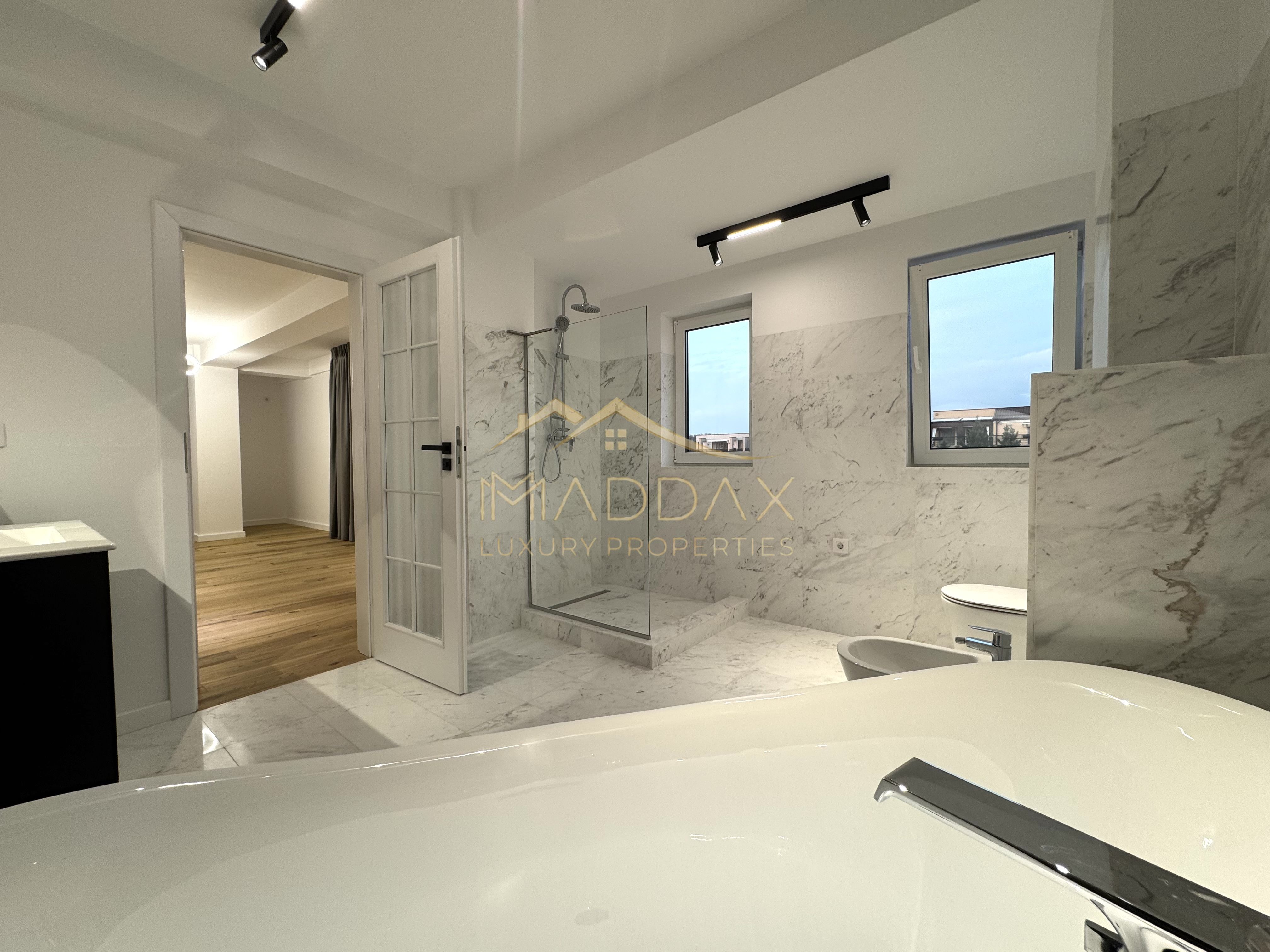 Duplex cu 4 Camere *211mp* / 2 parking / Erou Iancu Nicolae — fotografia 34