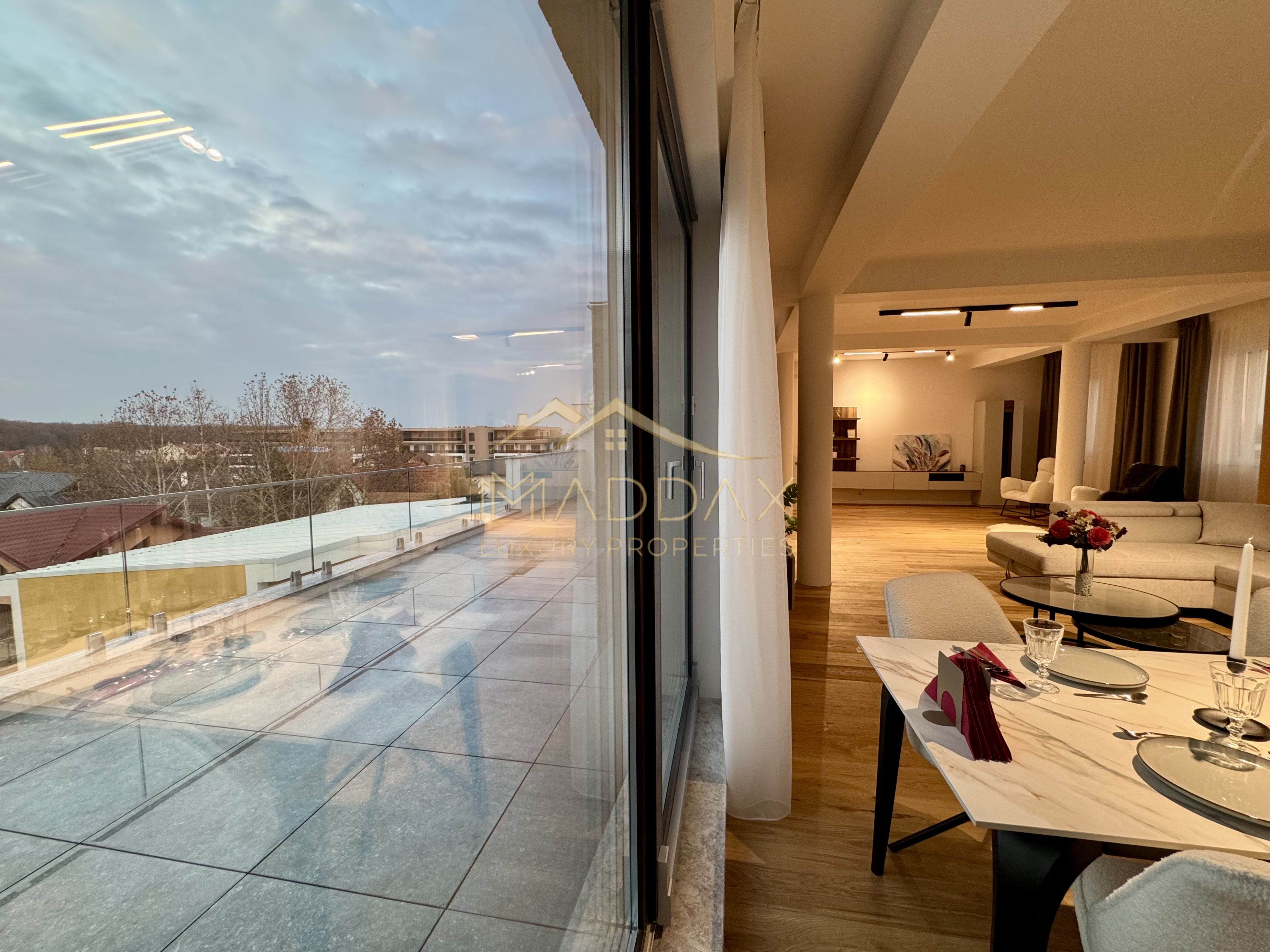 Duplex cu 4 Camere *211mp* / 2 parking / Erou Iancu Nicolae — fotografia 8