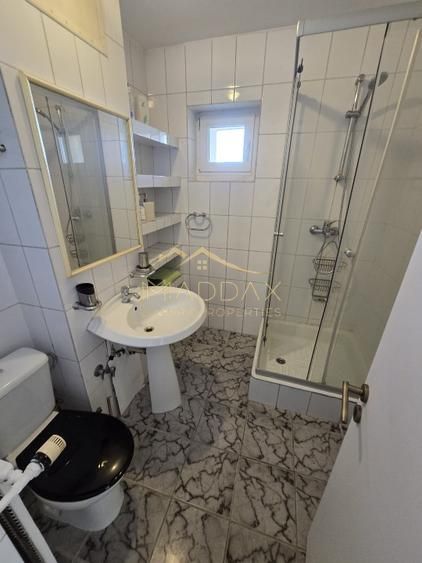 Inchiriere 2 camere Victoriei/Metrou/2 Balcoane/Recent renovat — fotografia 6