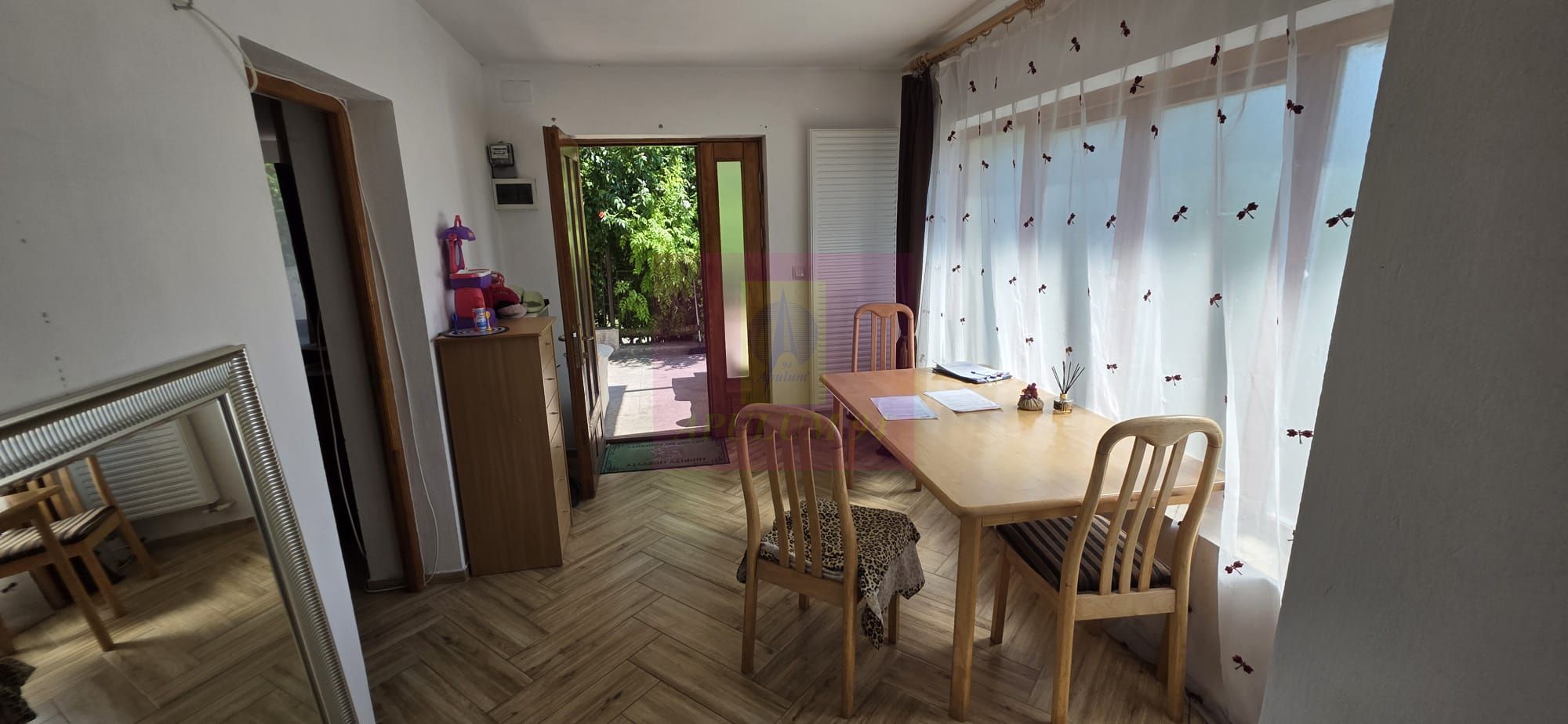 Casa cu 4 camere de vanzare in Campina — fotografia 4