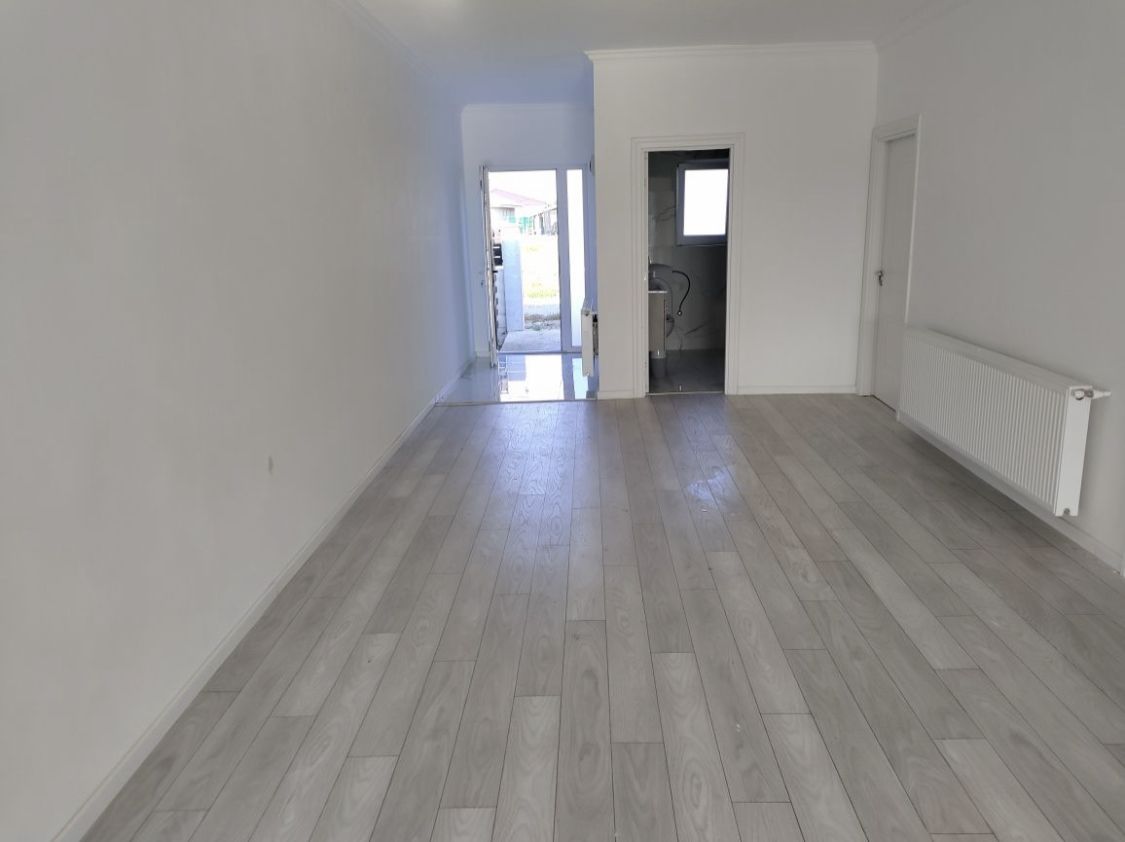Vand sau schimb cu apartament, casa tip P in Martinesti — fotografia 3