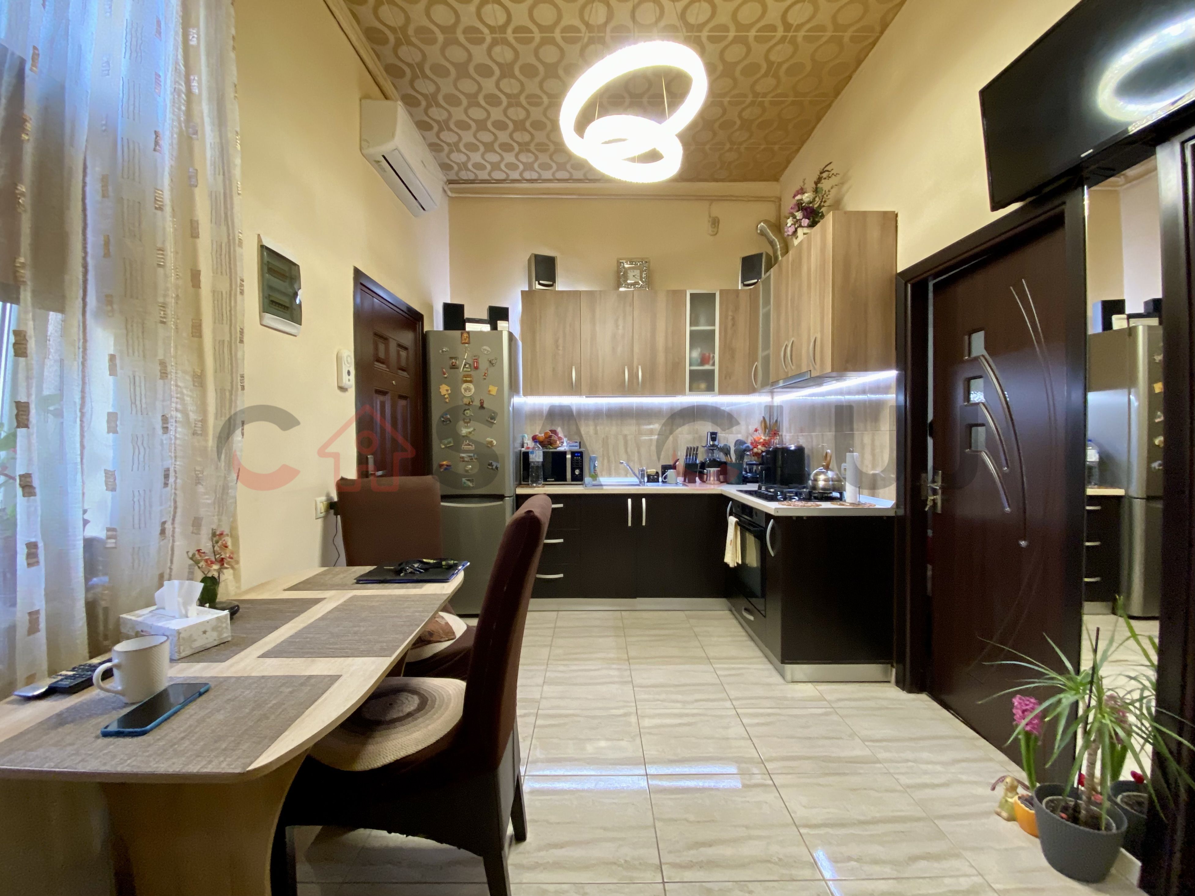 Apartament,cladire istorică, Zona Centrala!!