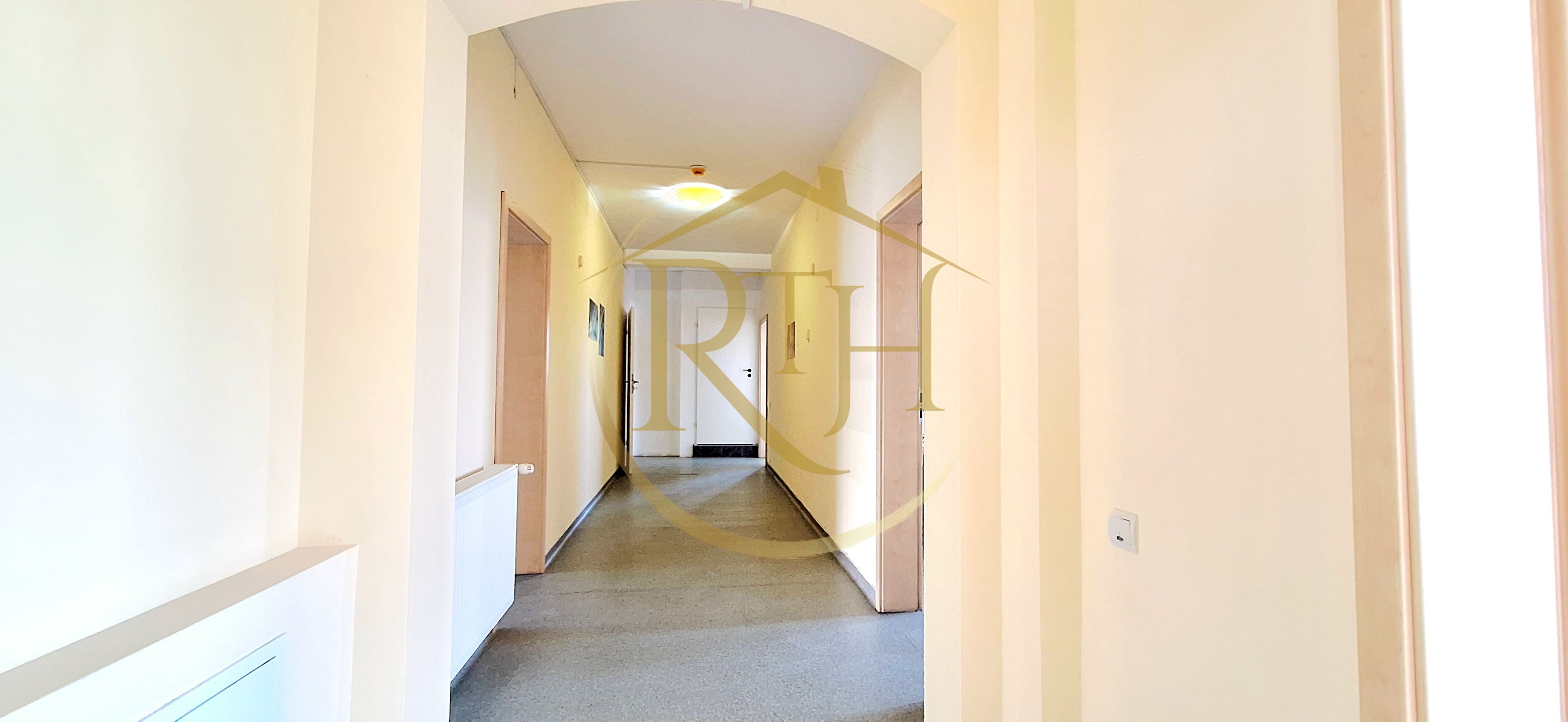 Oferim spre inchiriere, Cladire ideala pentru Clinica, Centru medical etc — fotografia 17