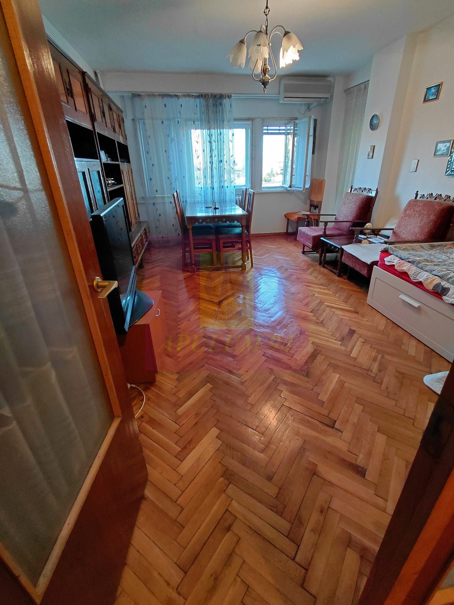 Apartament 3 camere  Libertatii-Unirii-Casa Poporuluui — fotografia 4