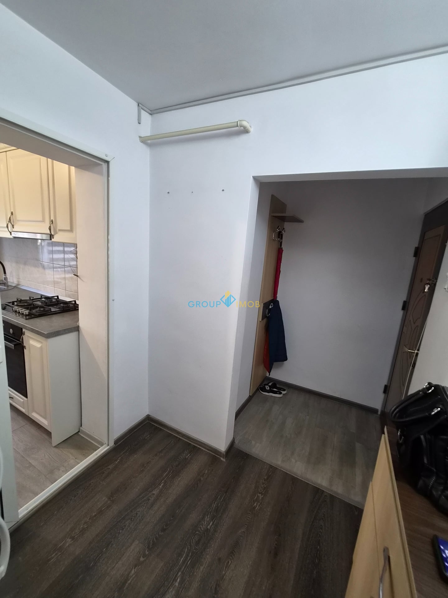 Apartament 3 camere Milcov et.3/4 — fotografia 4