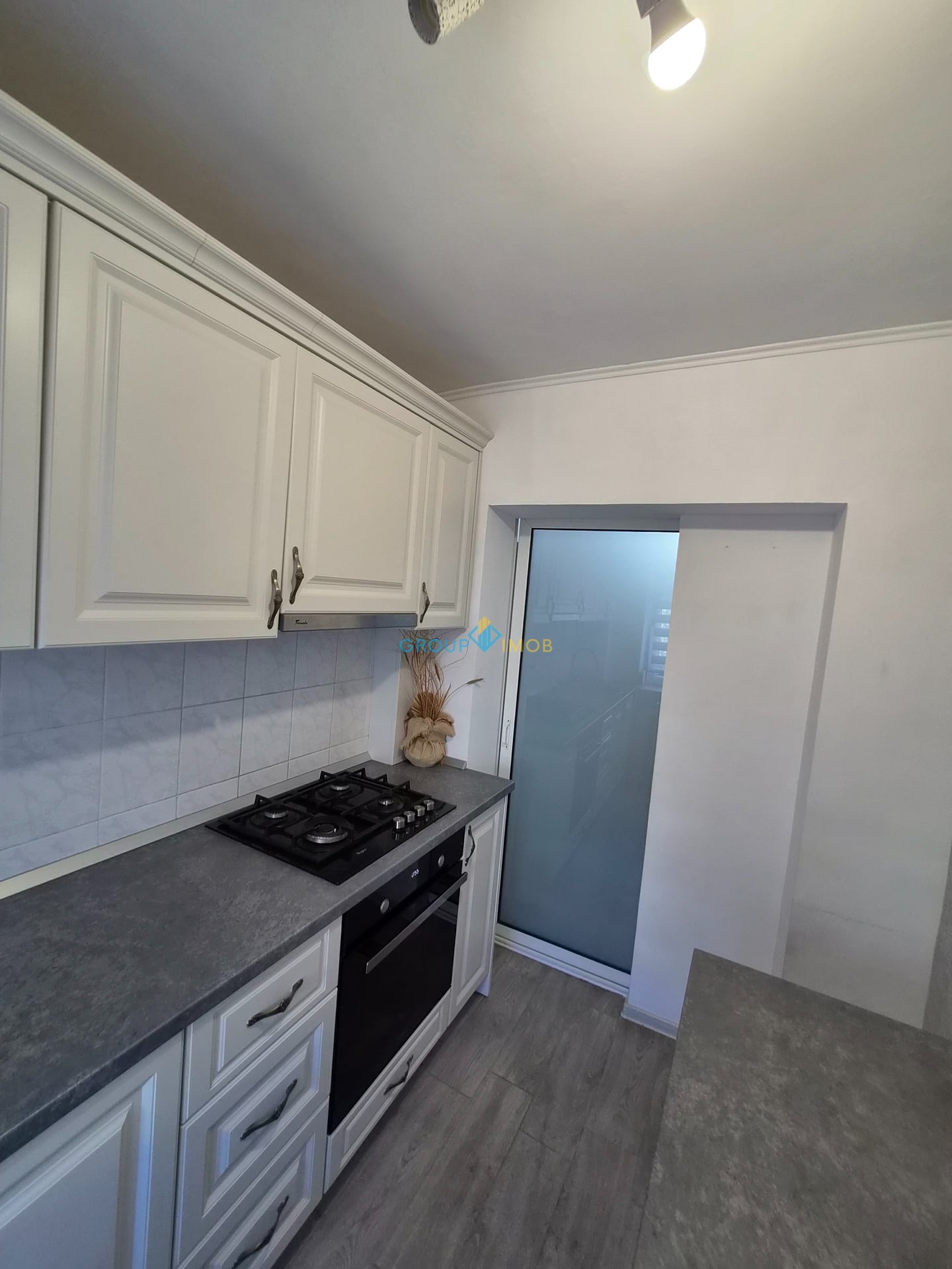 Apartament 3 camere Milcov et.3/4 — fotografia 5