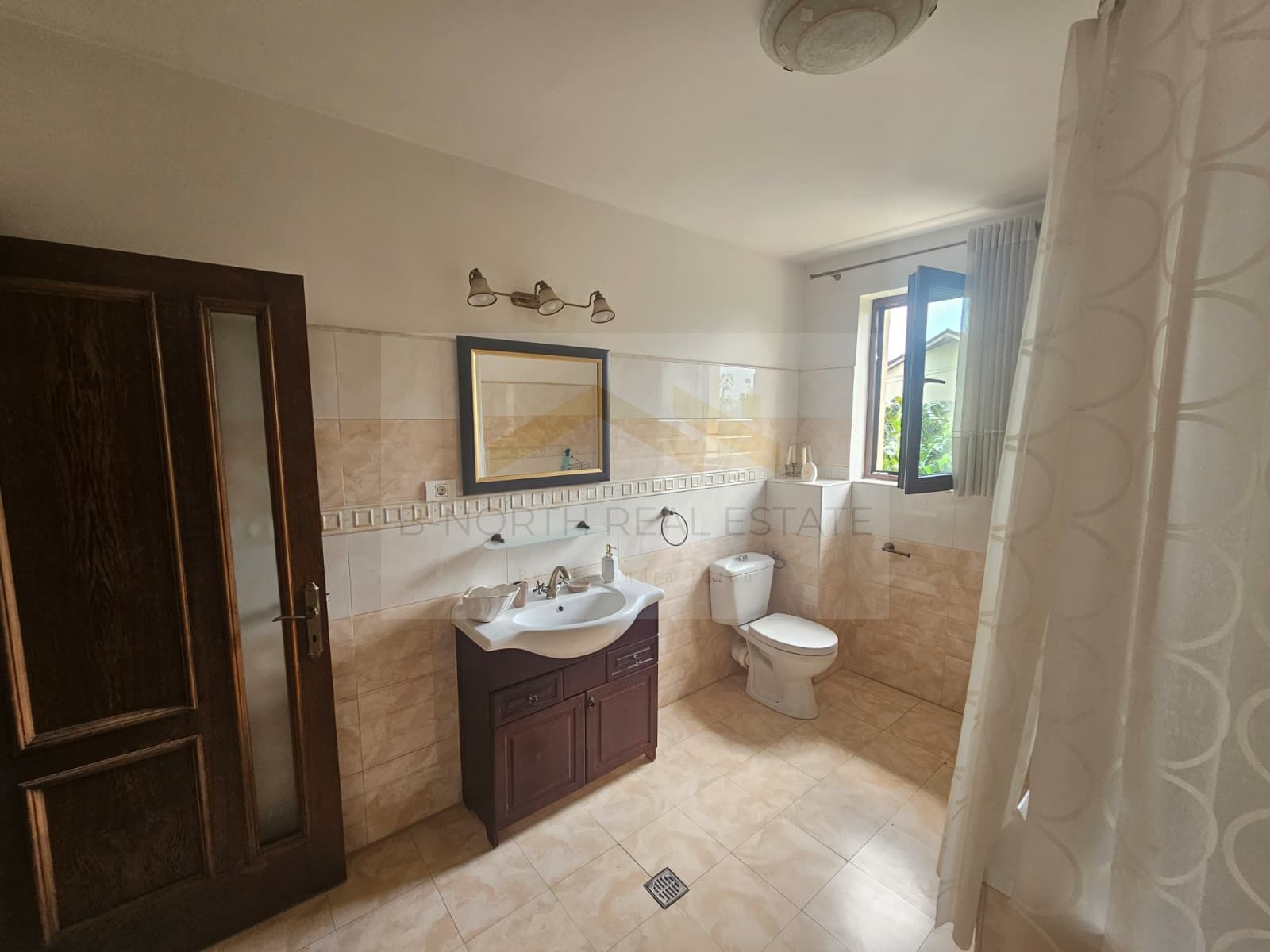 Casă / Vilă de închiriat | Comuna Berceni | 350 mp utili | Curte 400 mp — fotografia 10