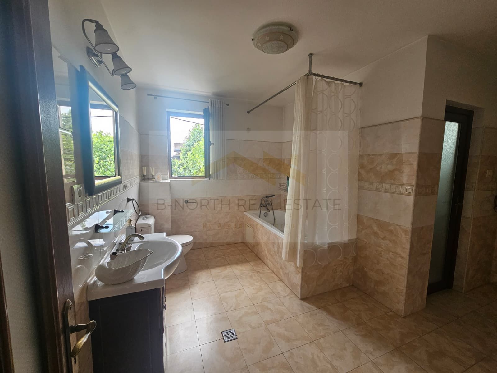 Casă / Vilă de închiriat | Comuna Berceni | 350 mp utili | Curte 400 mp — fotografia 11