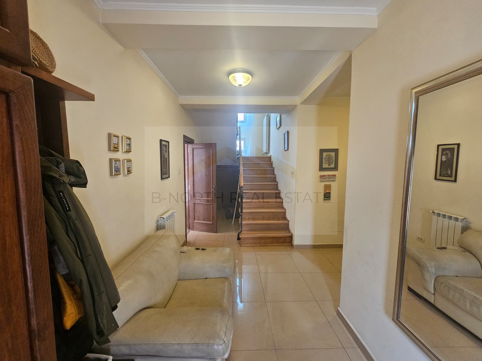 Casă / Vilă de închiriat | Comuna Berceni | 350 mp utili | Curte 400 mp — fotografia 13