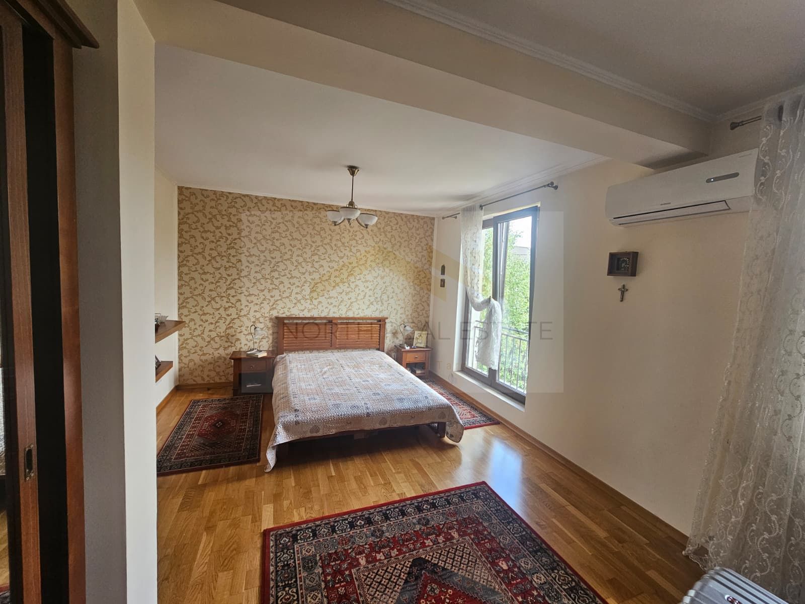 Casă / Vilă de închiriat | Comuna Berceni | 350 mp utili | Curte 400 mp — fotografia 18