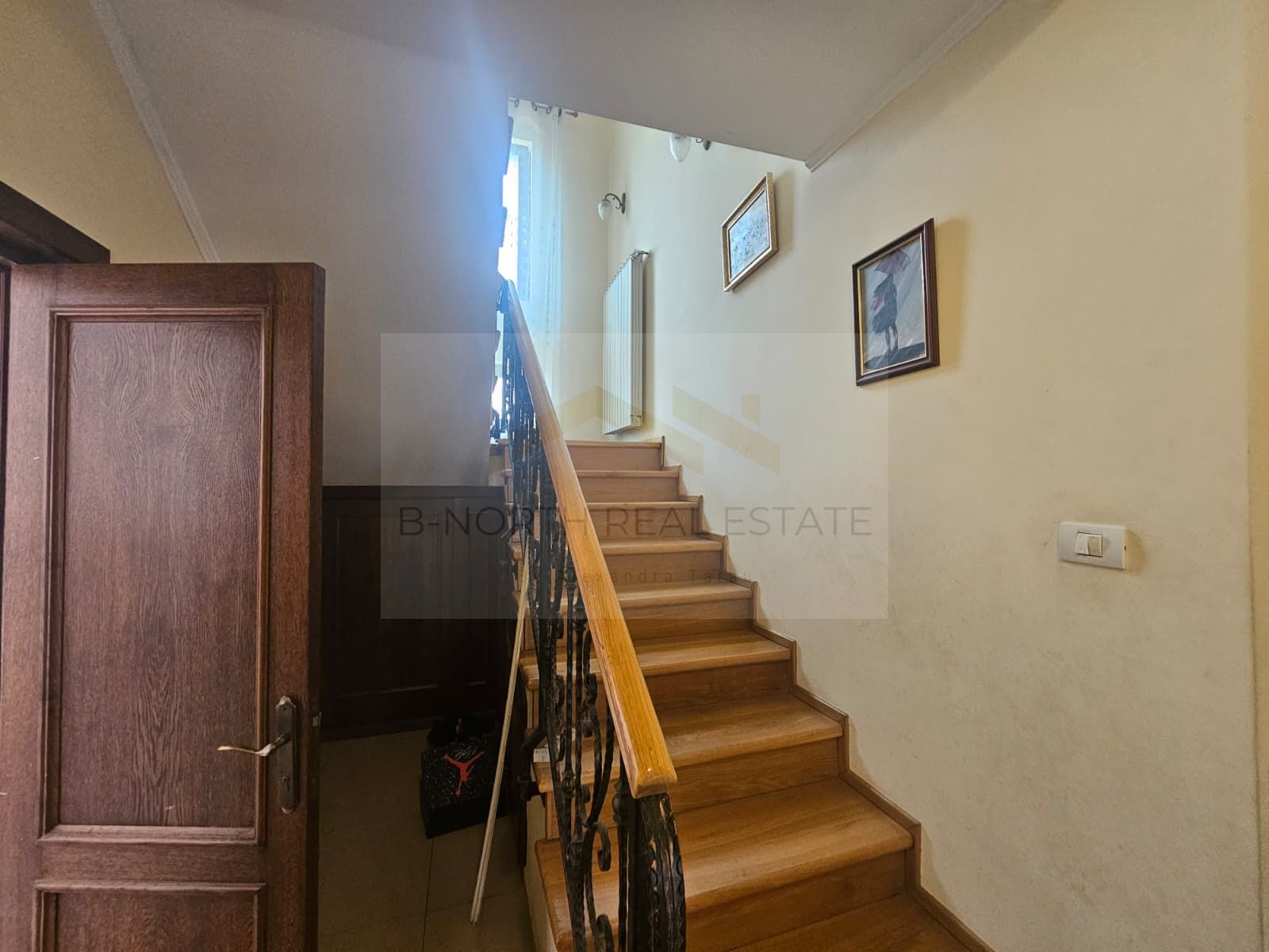 Casă / Vilă de închiriat | Comuna Berceni | 350 mp utili | Curte 400 mp — fotografia 19