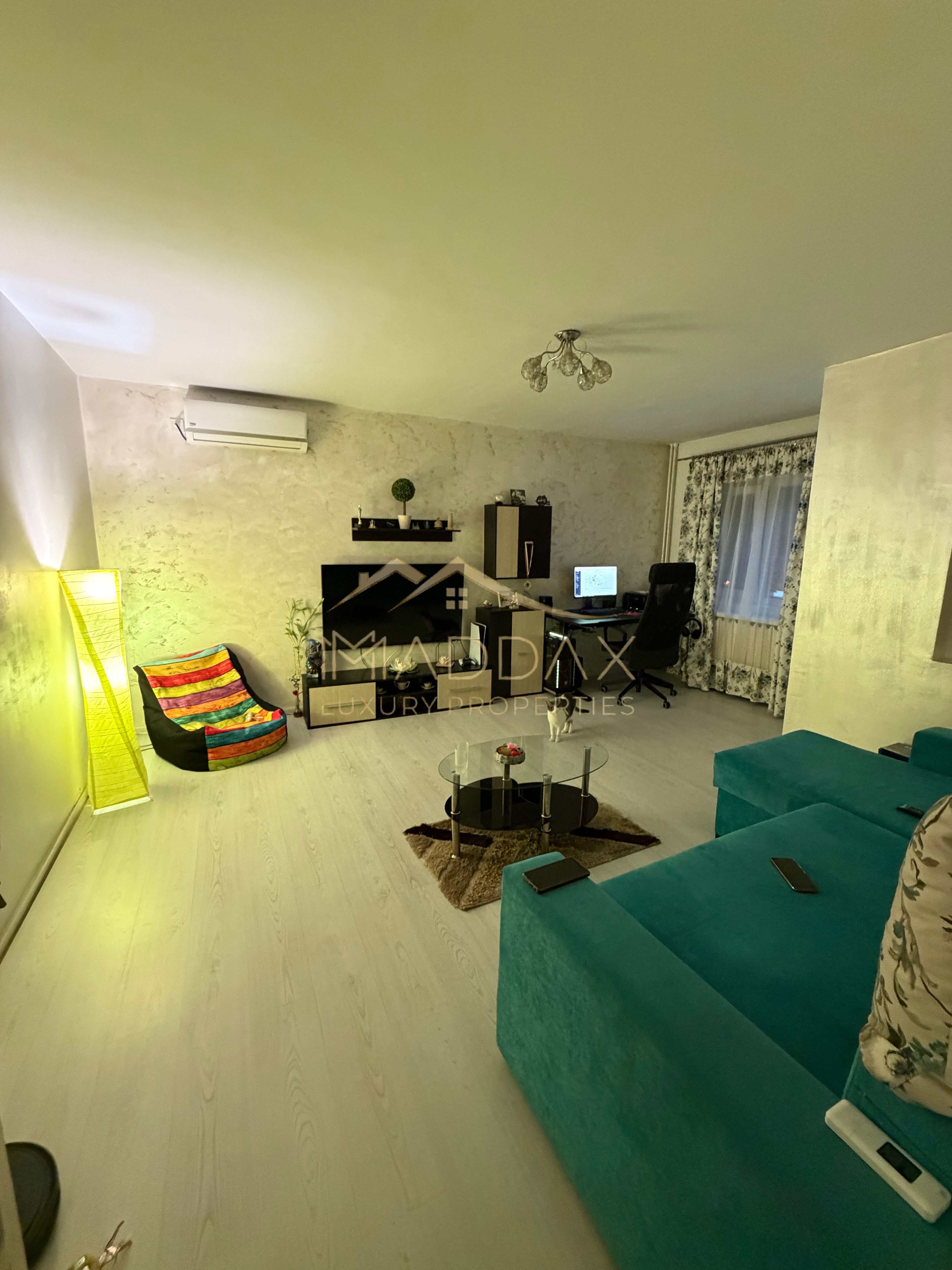OPORTUNITATE ÎN DRUMUL SĂRII | 3 Camere Decomandat | Etaj 1/4 | Parcare ADP — fotografia 2
