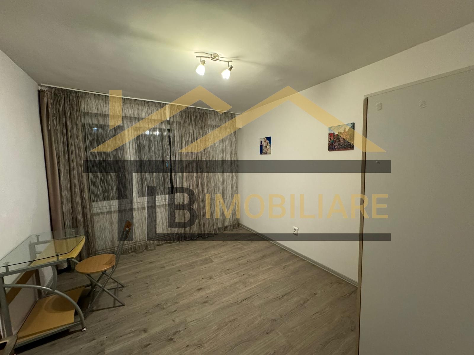 Apartament de 3 camere, 75mp, decomandat, Zona Fortuna — fotografia 5