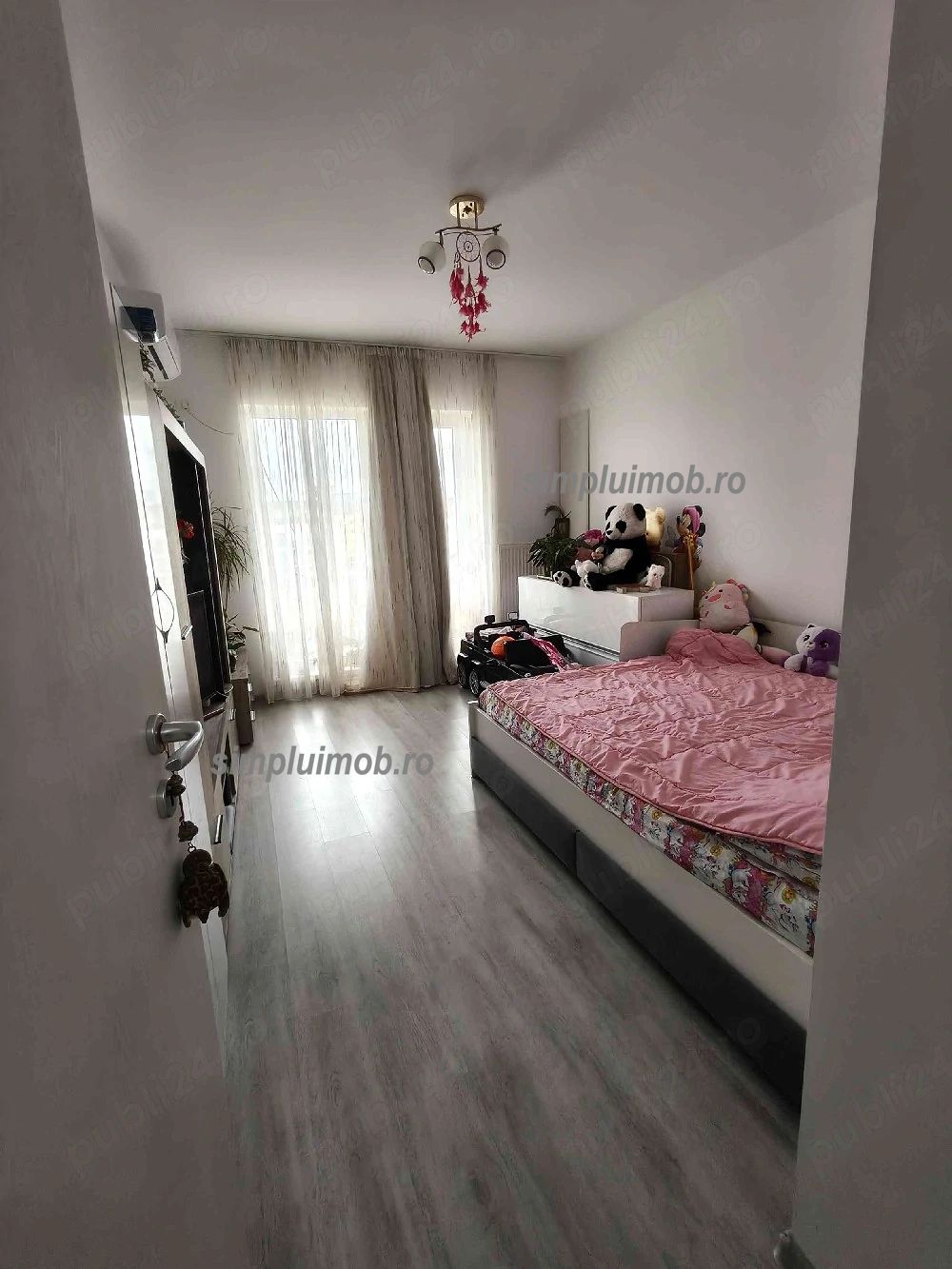 2 Camere Titan + Loc de parcare — fotografia 5