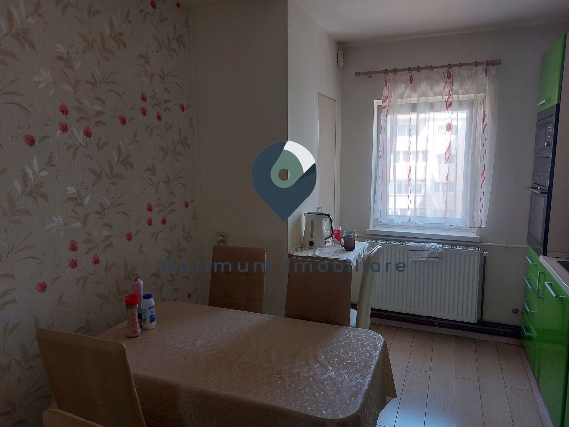 Apartament cu 4 camere de vanzare in Plopilor, etaj 3/4 ! — fotografia 3