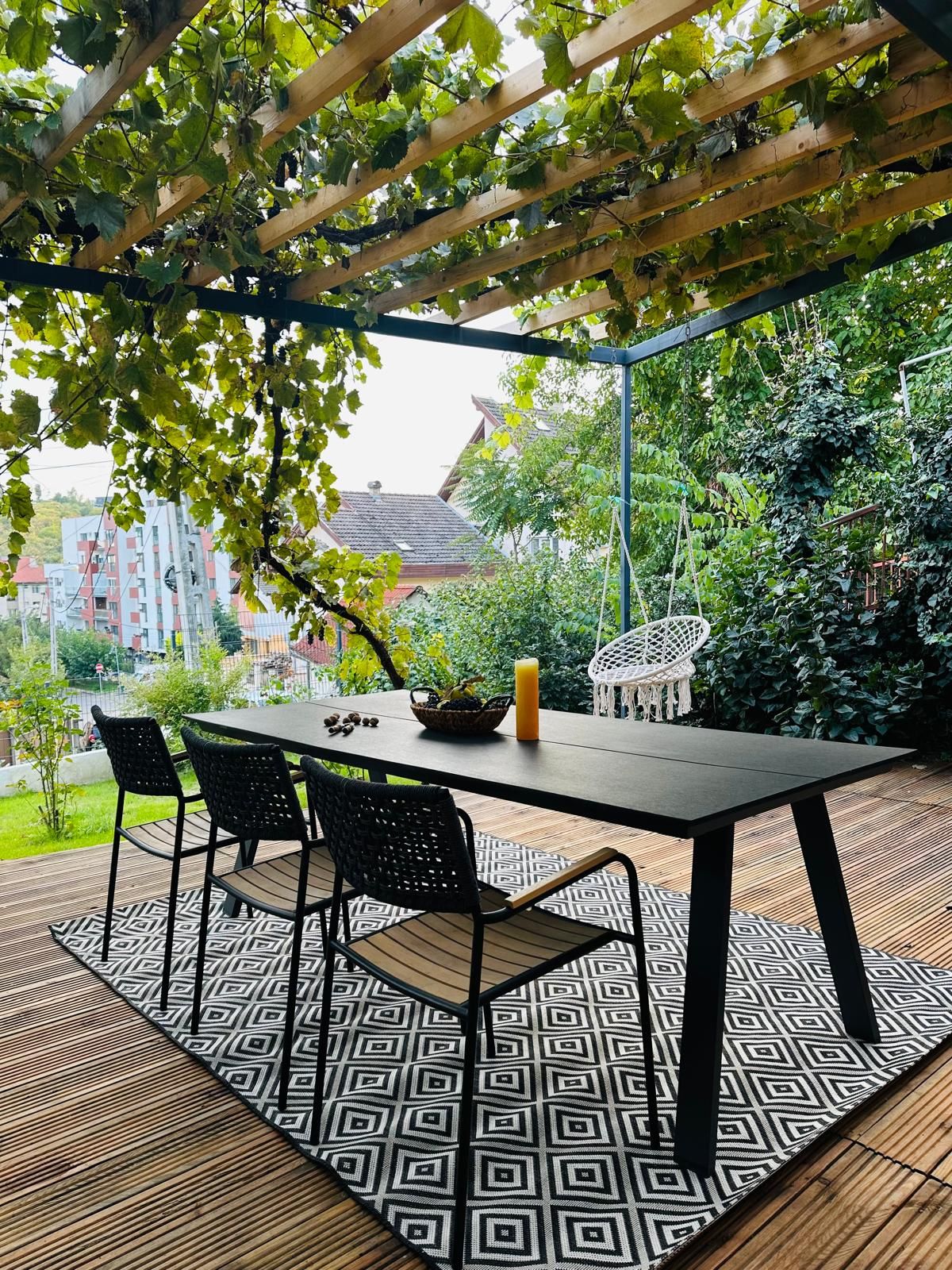 Casă parter, luminoasă, – vizavi de Spitalul Județean-365.000 EURO neg — fotografia 13