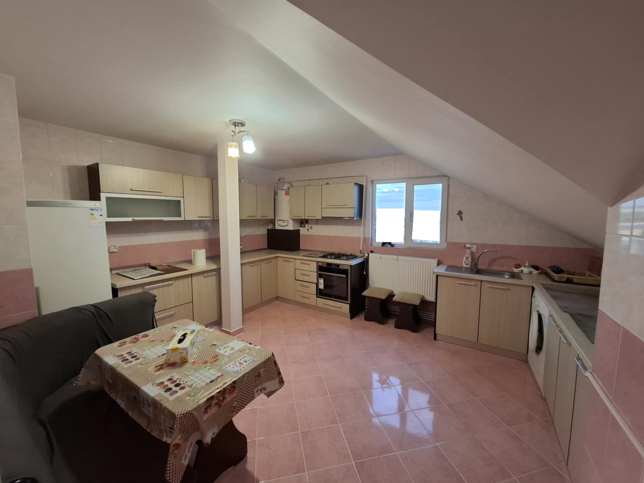 Apartament 2 camere, Zona Burdujeni Gheorghe Doja