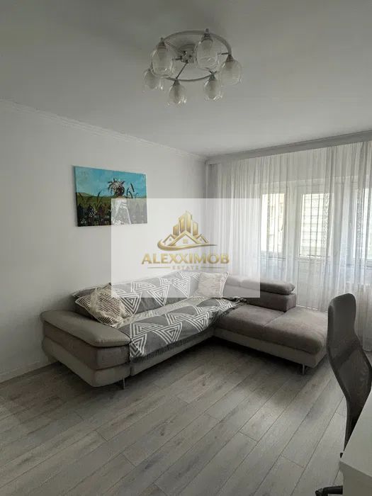 Apartament de Vanzare - 2 Camere - 52 mp - Tineretului — fotografia 8