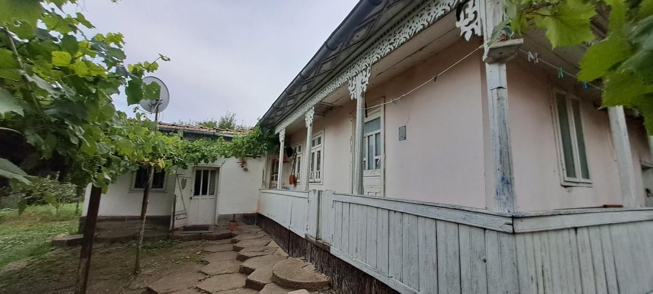 Casa + teren de 1715 mp  Cornesti — fotografia 9