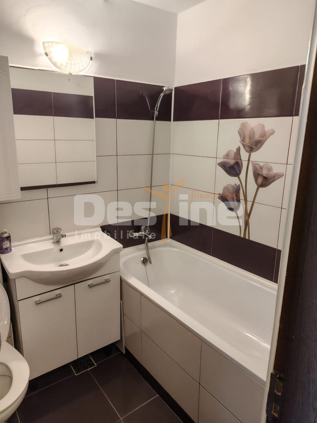 APARTAMENT 2 CAMERE DECOMANDAT RENOVAT — fotografia 13
