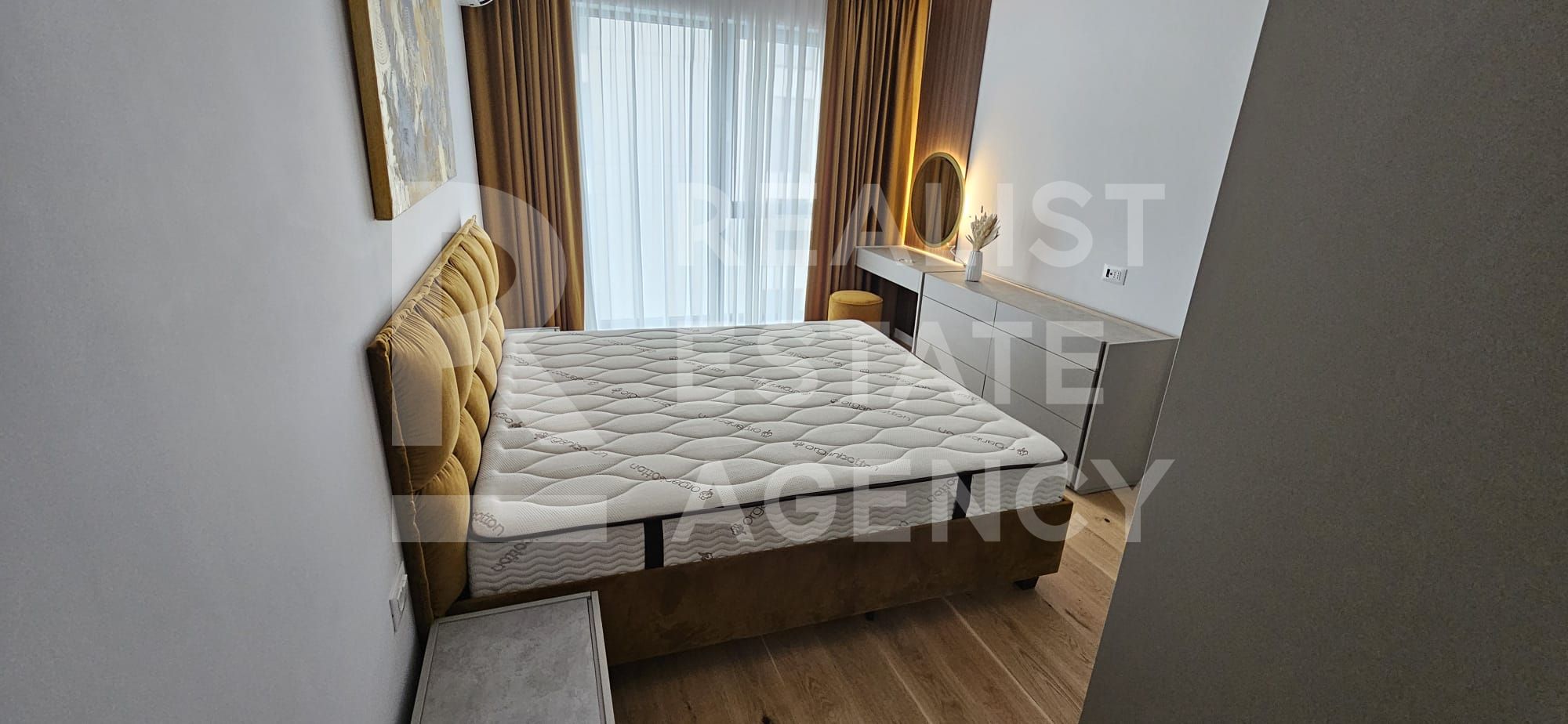 Închiriere,  3 camere, 2 locuri de parcare, Nusco City, Pipera — fotografia 2