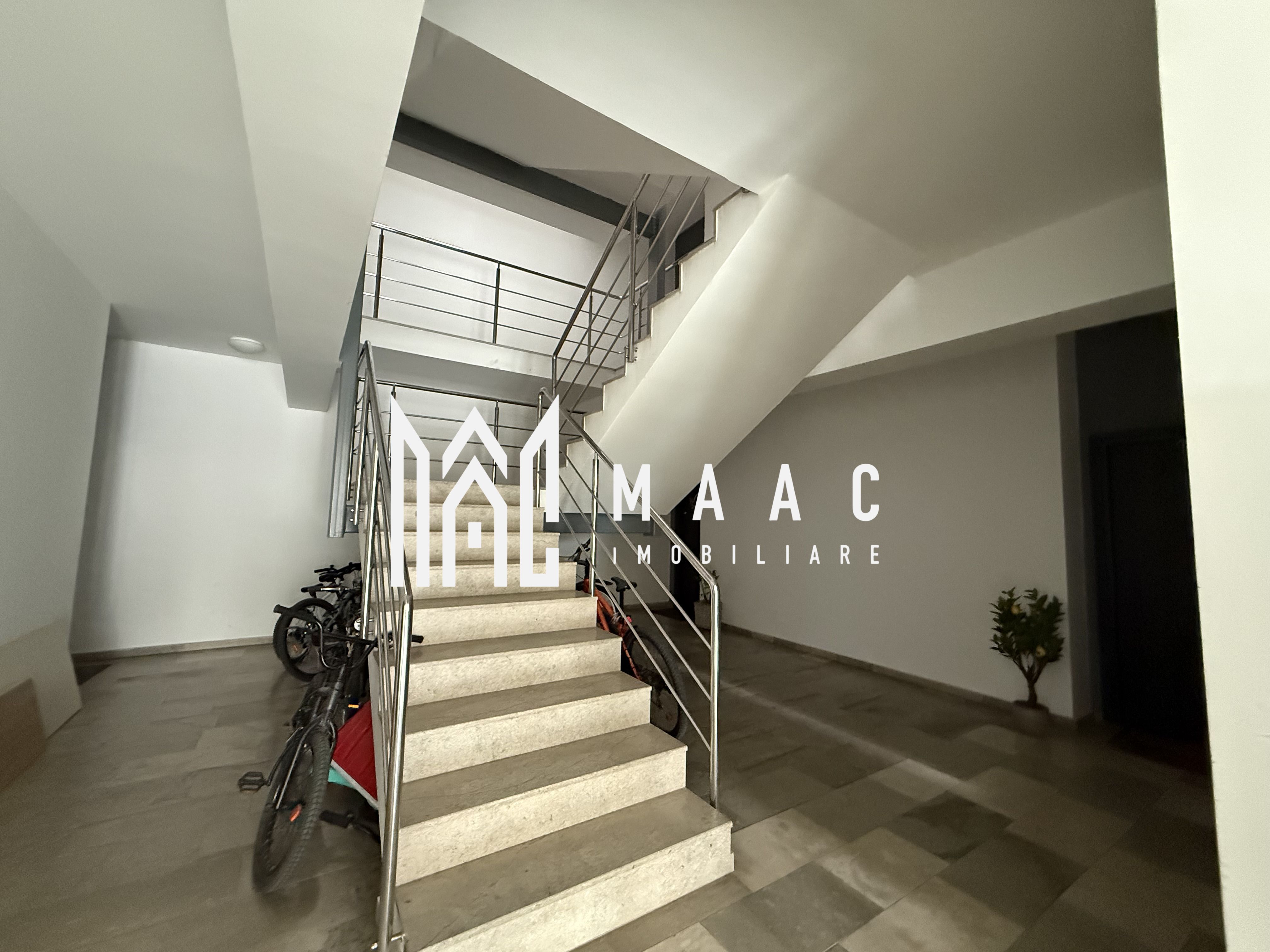 Apartament 3 camere | Gradina 159 MP | 2 Parcari | Selimbar — fotografia 11