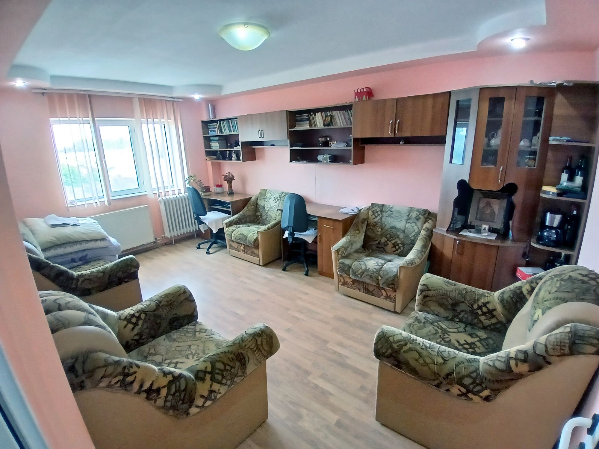 Apartament cu 2 camere, 53 mp, etaj 3 – priveliște deosebită — fotografia 2