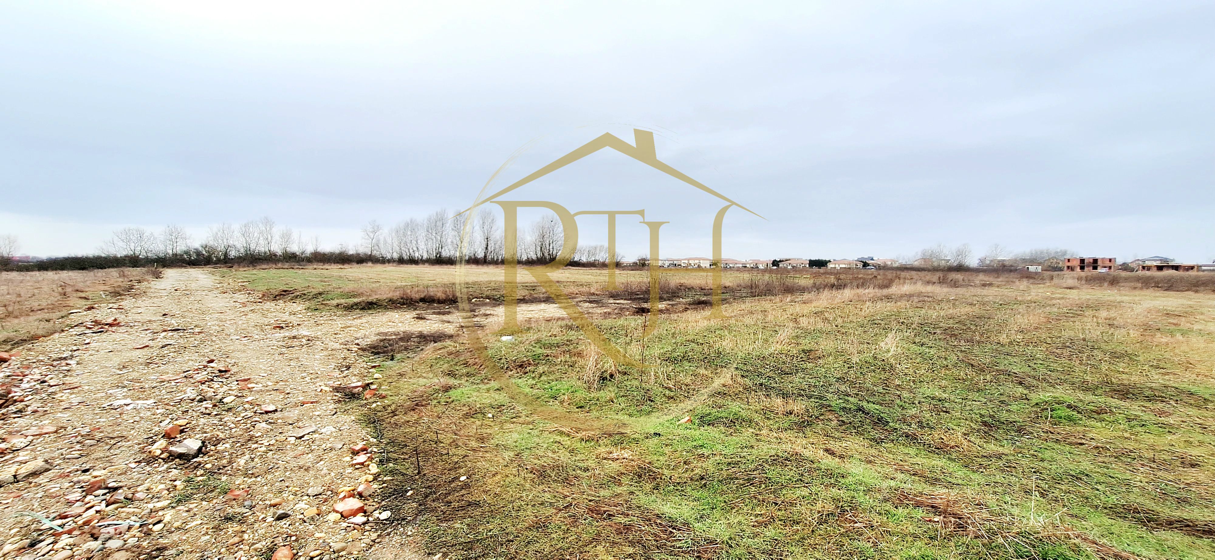 18 loturi de teren, Urseni – oportunitate excelentă pentru investitori — fotografia 11