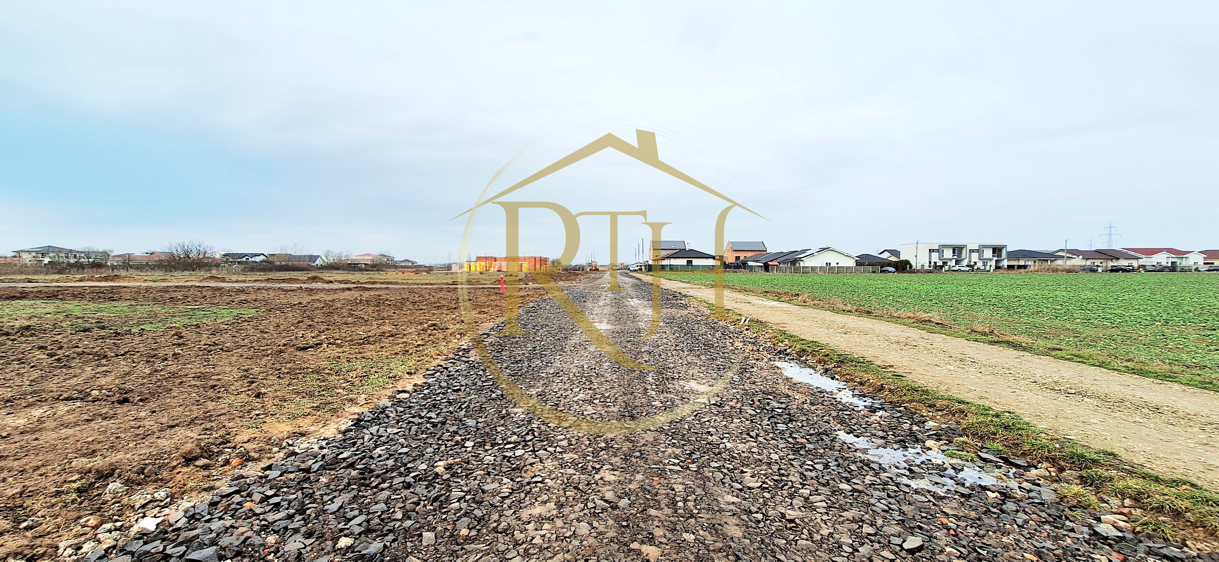 18 loturi de teren, Urseni – oportunitate excelentă pentru investitori — fotografia 8