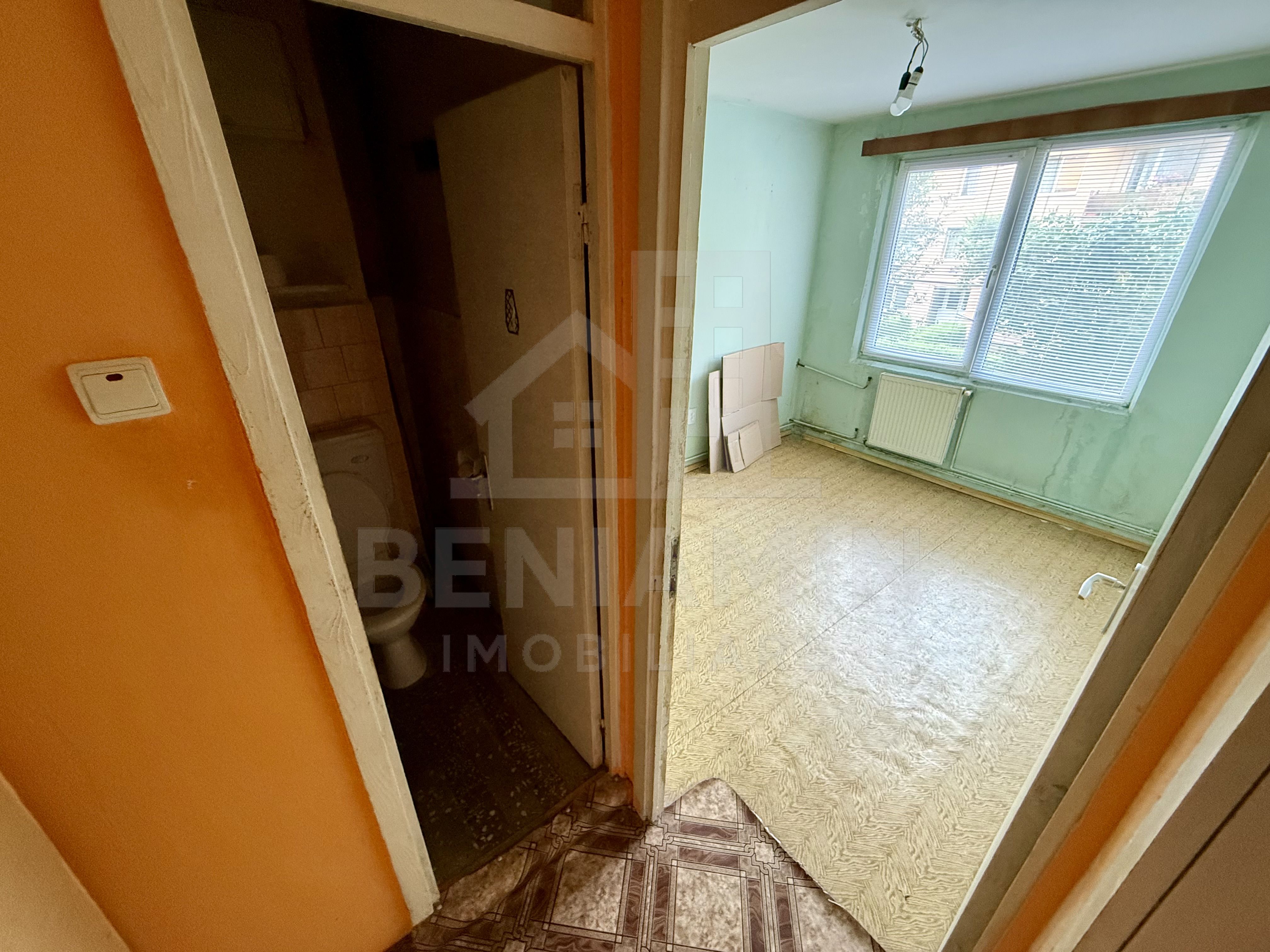 4 decomandate - 80mp - etaj 1 - 2bai - centrala - Astra — fotografia 9