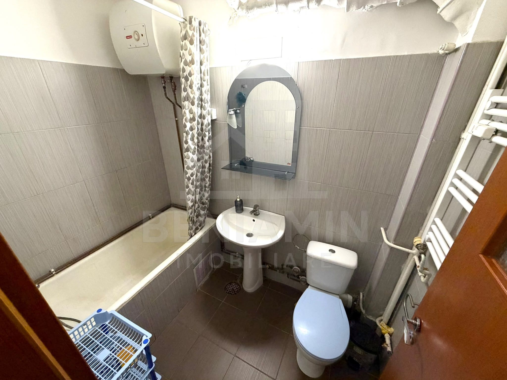 2 camere decomandat - 52m - teava de gaze - Brazda - Rendez Vous — fotografia 9